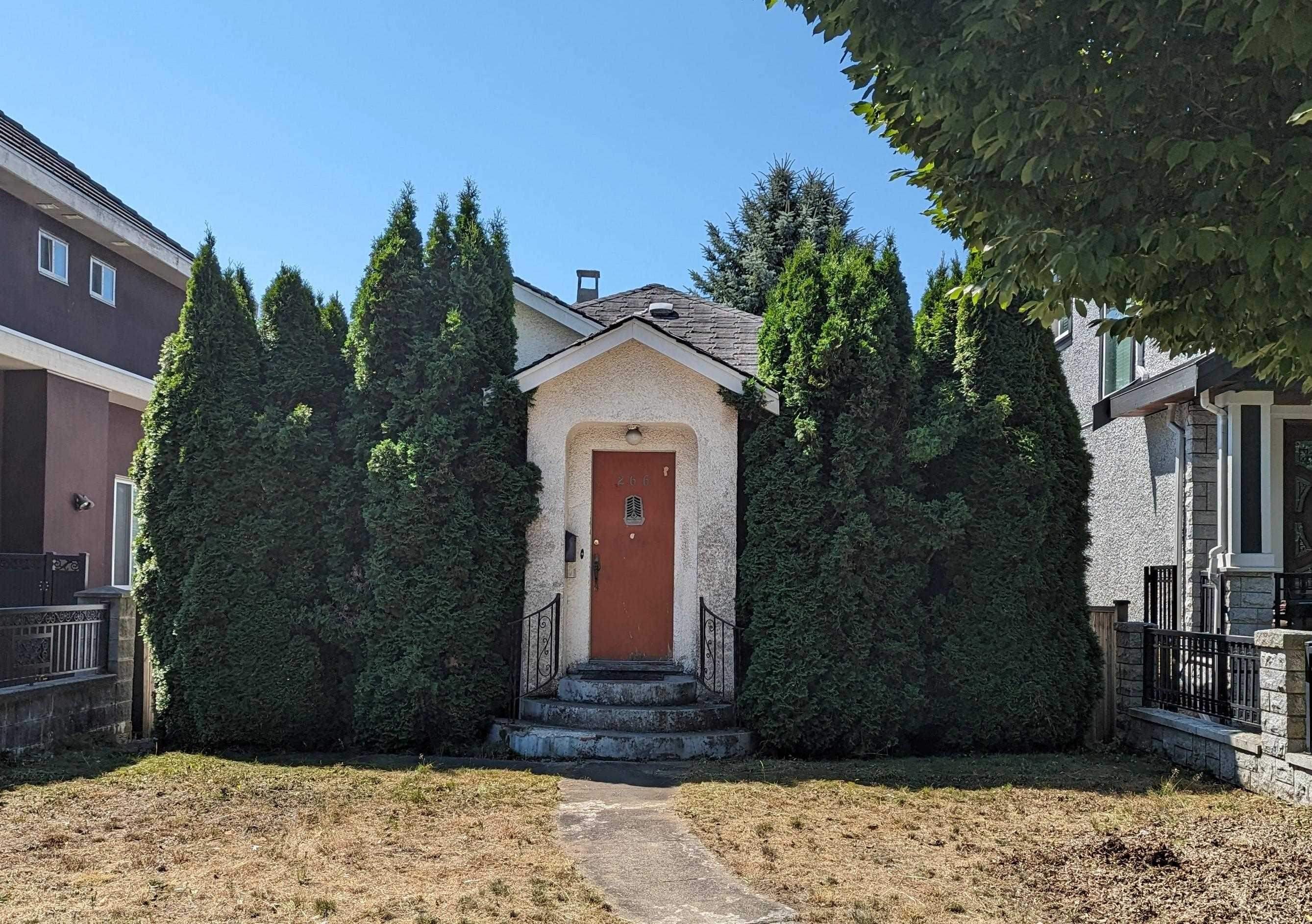 266 49Th Avenue E, Vancouver, BC