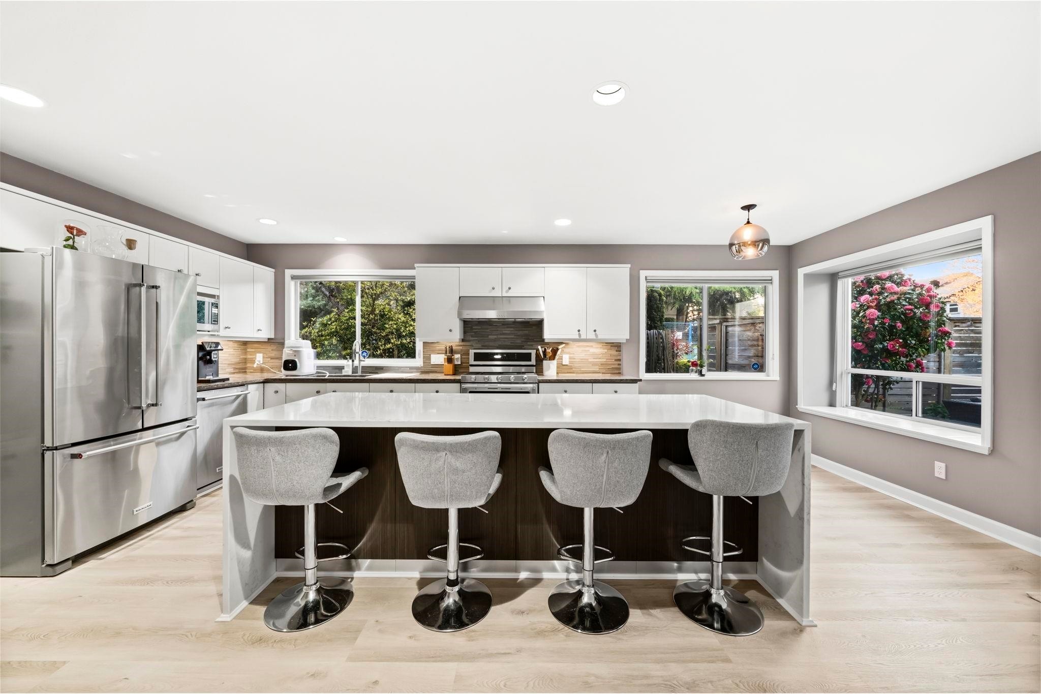 3011 Broadway Street, Richmond, BC