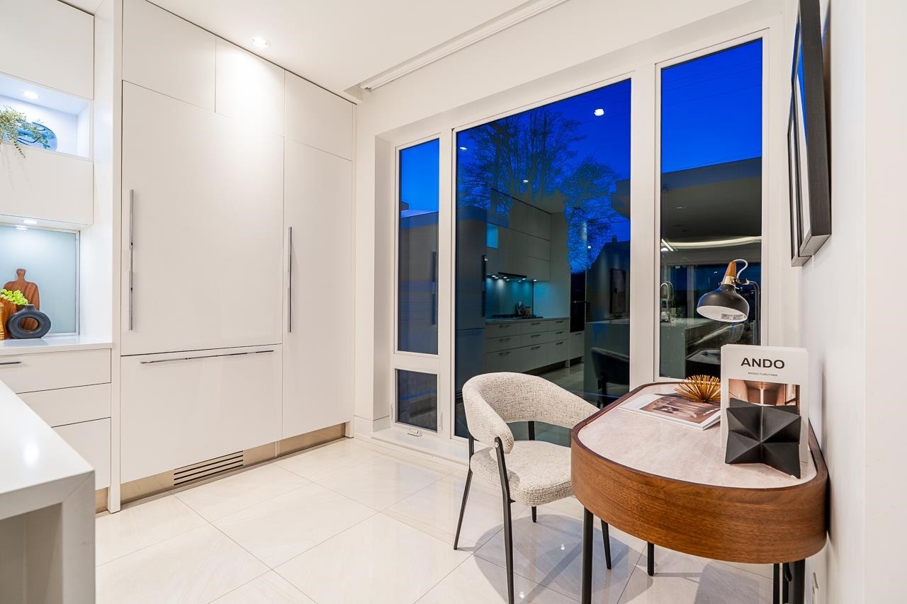 4691 9Th Avenue W, Vancouver, BC