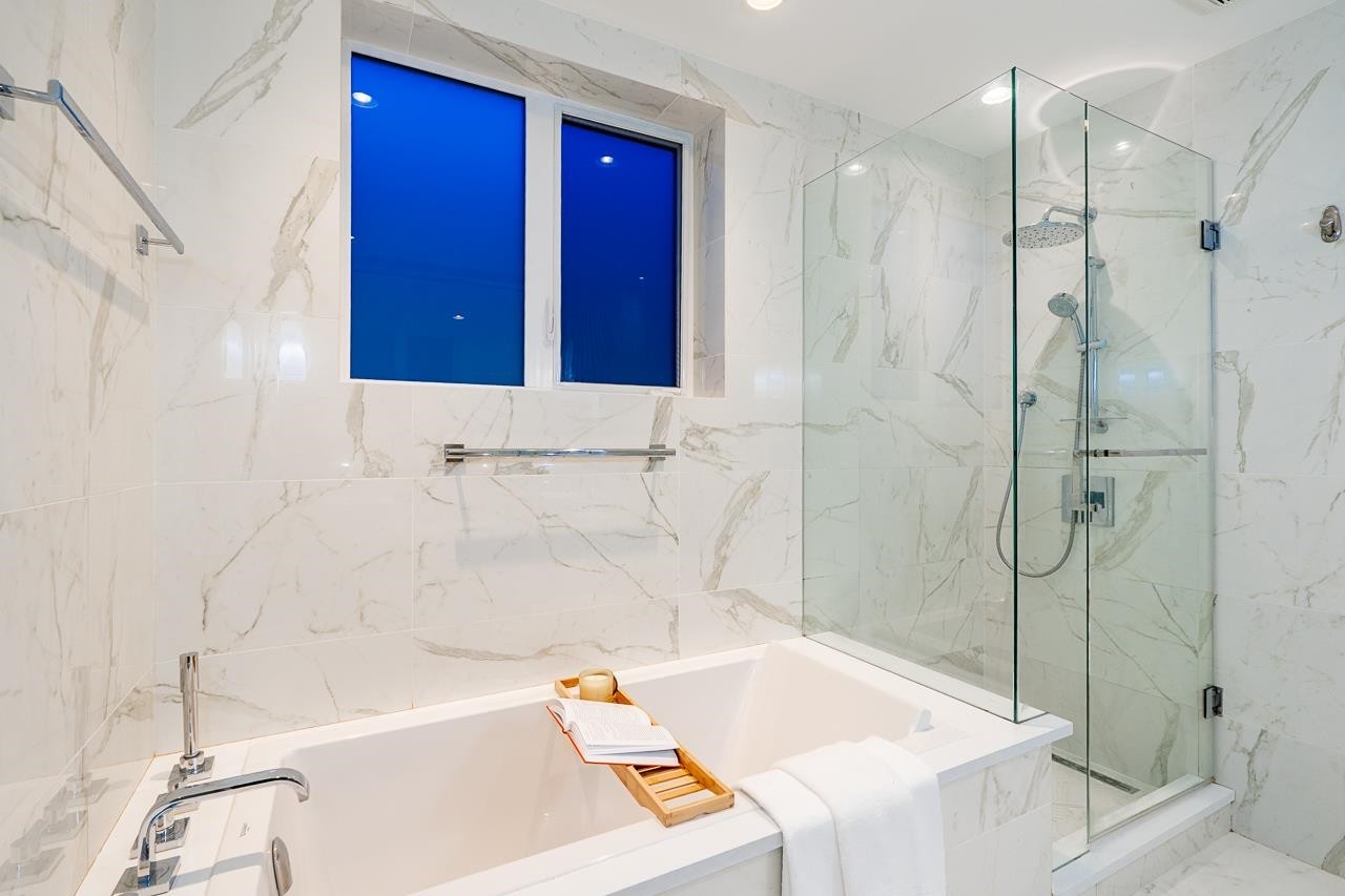 4691 9Th Avenue W, Vancouver, BC