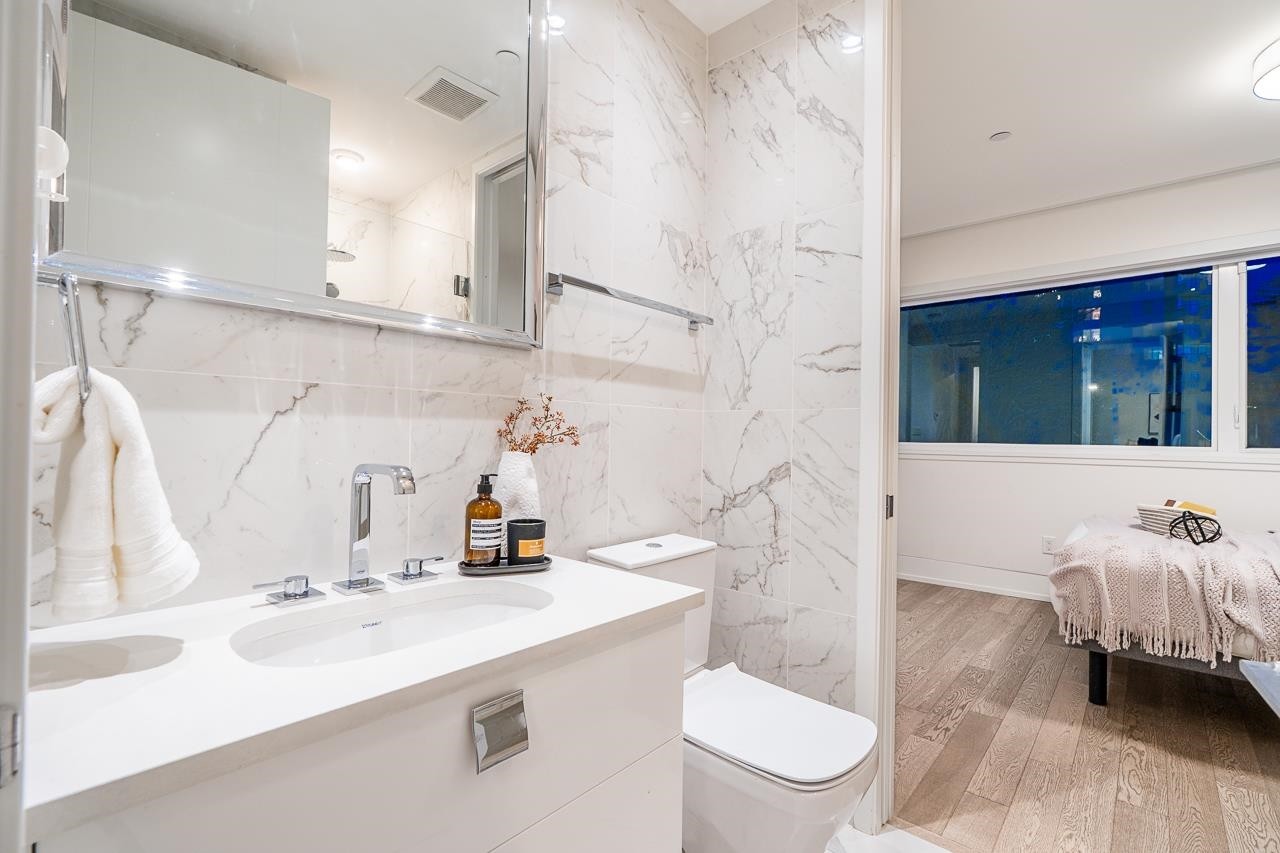 4691 9Th Avenue W, Vancouver, BC