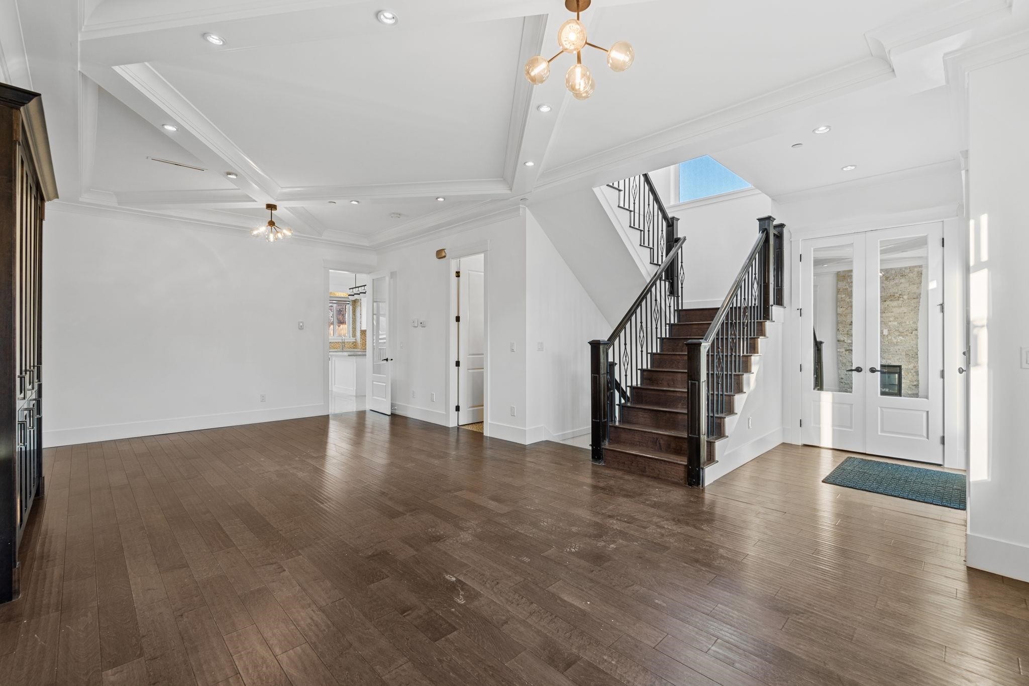831 King Edward Avenue E, Vancouver, BC