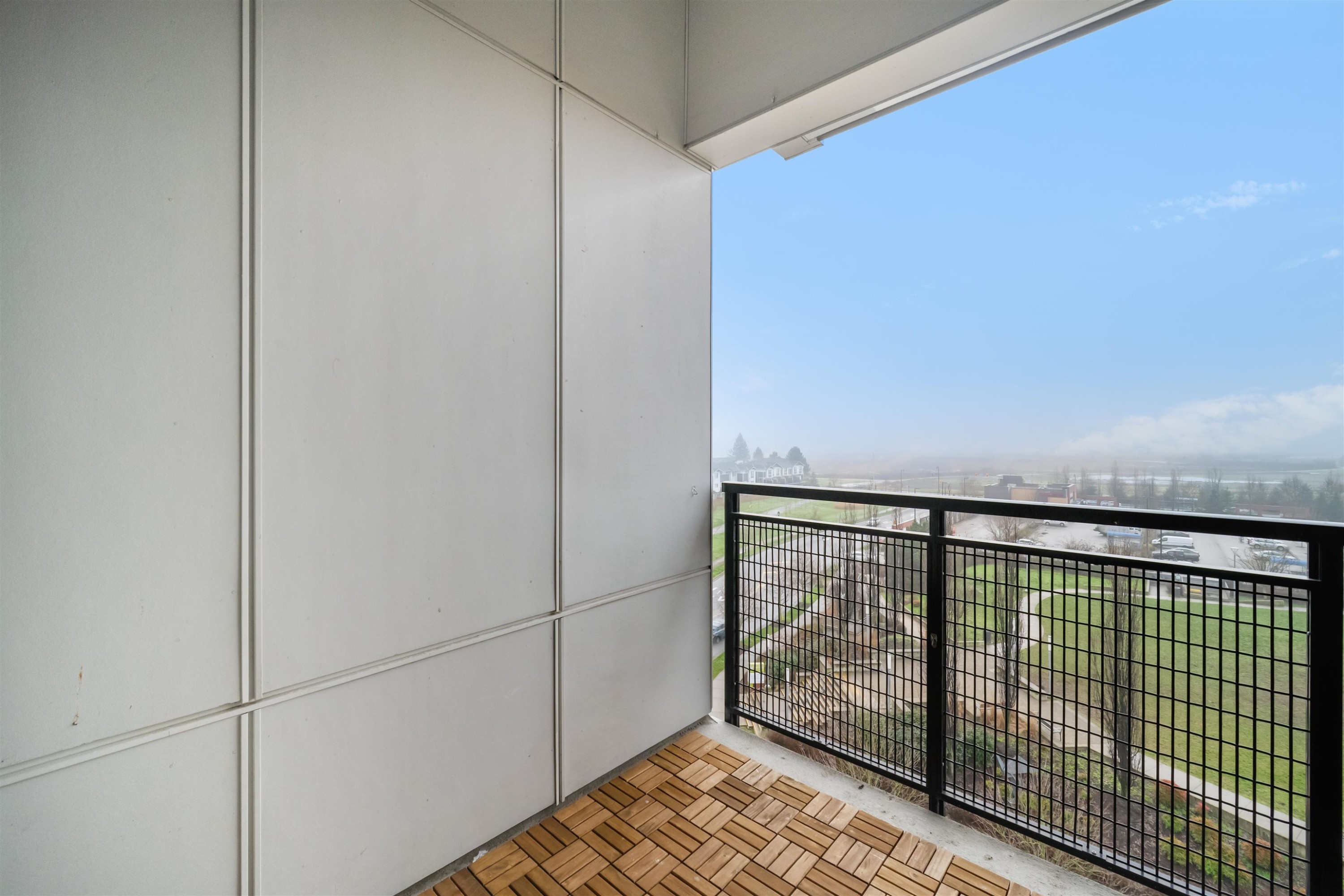 603-9399 Alexandra Road, Richmond, BC
