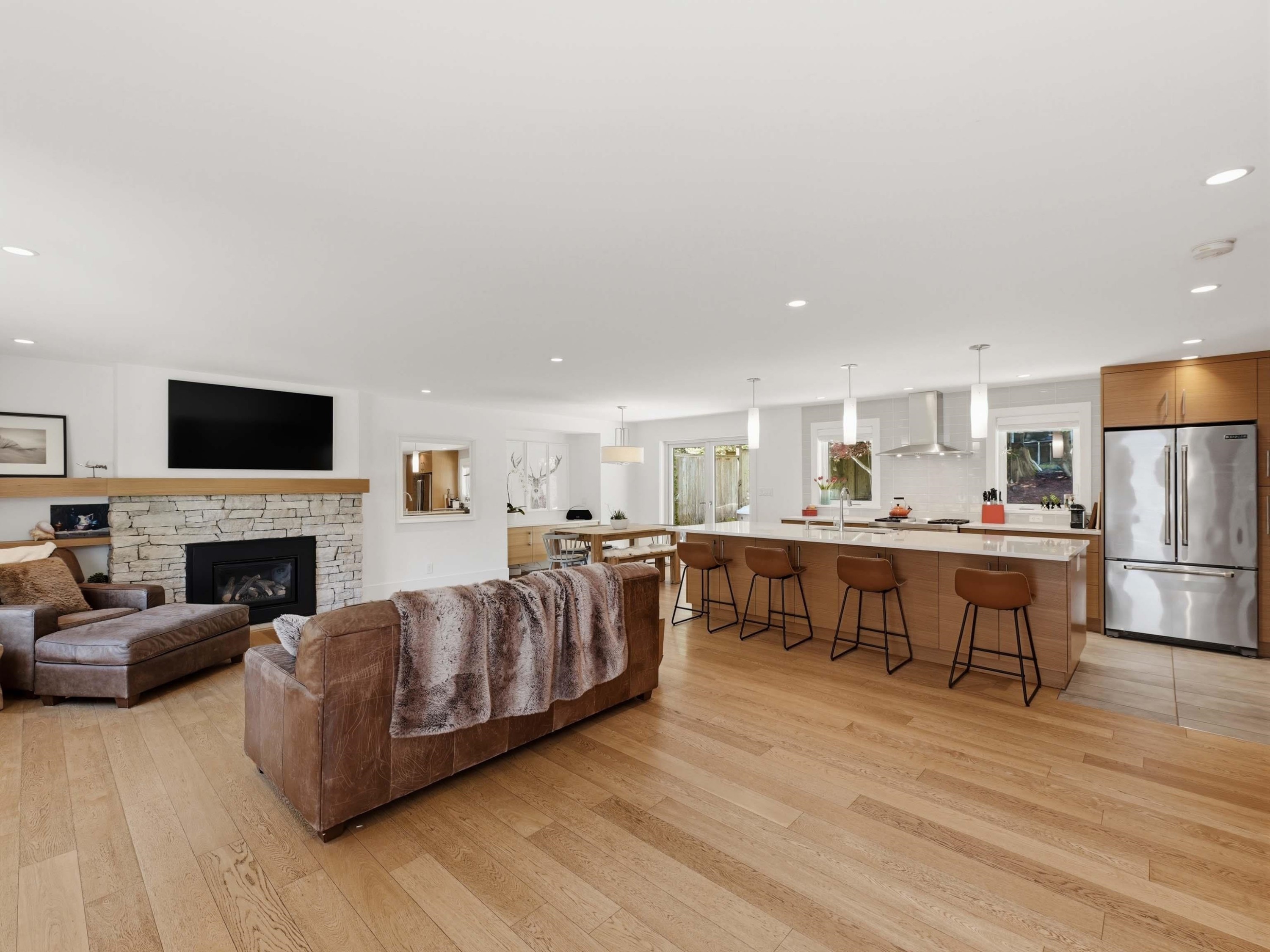 2708 Byron Road, North Vancouver, BC