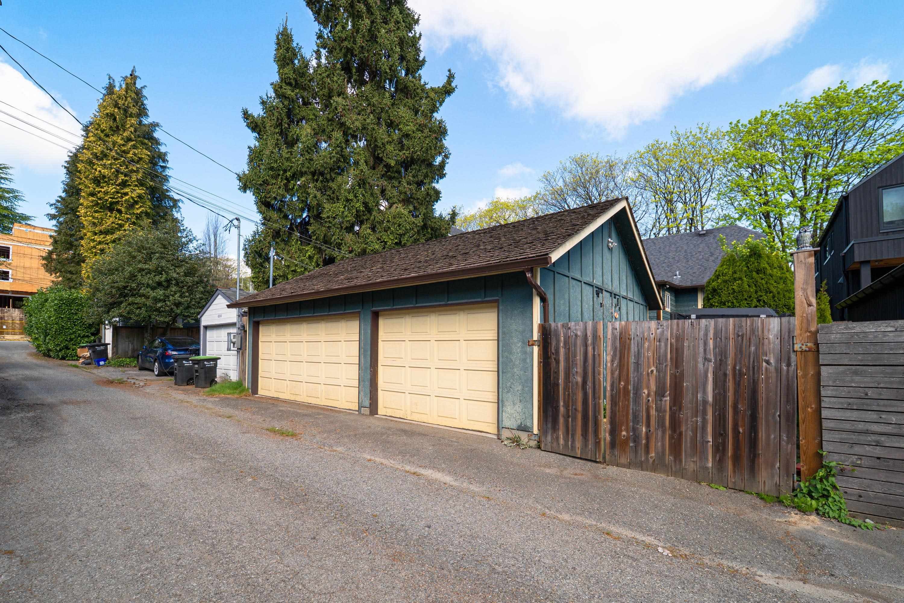 840 22Nd Avenue W, Vancouver, BC