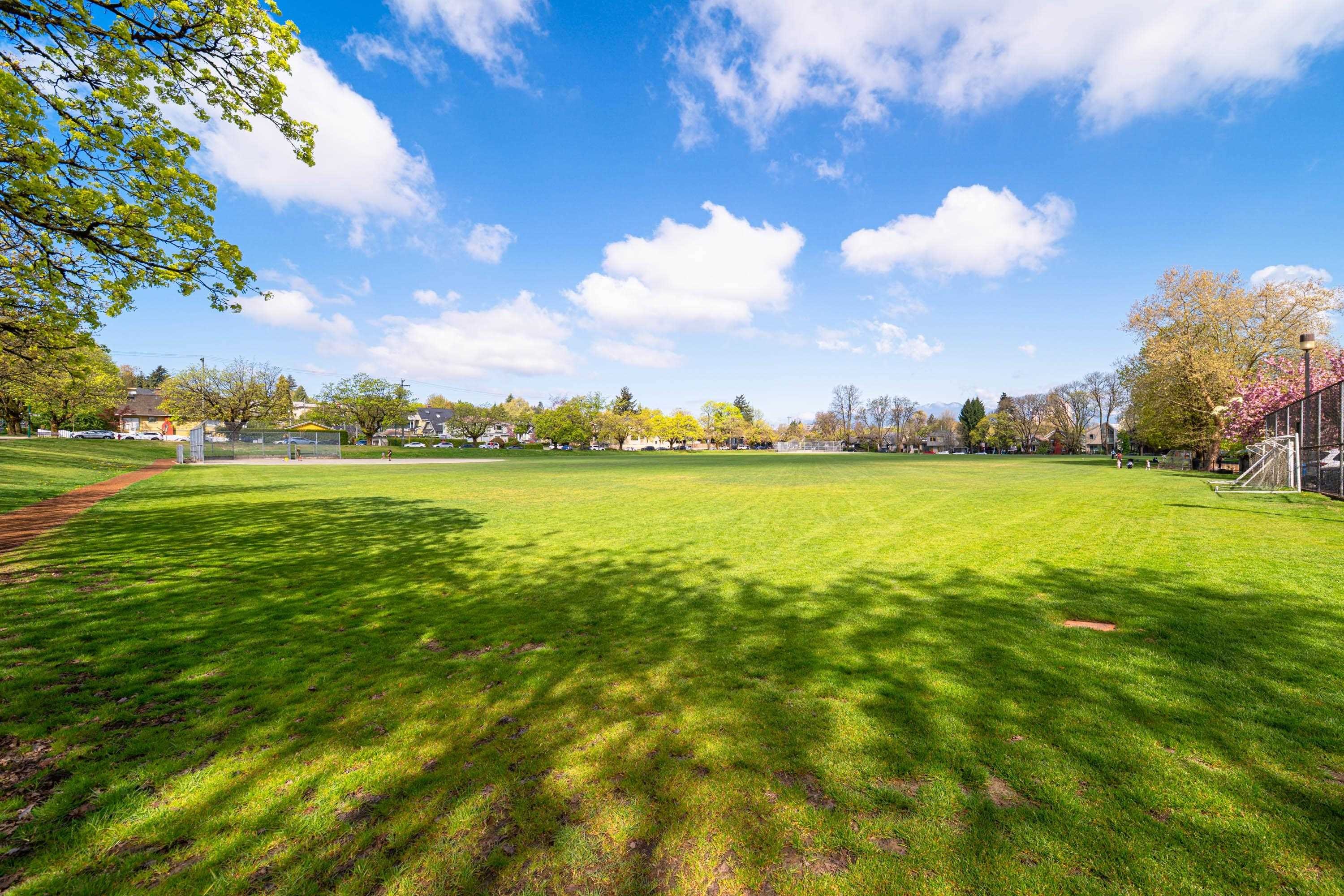 840 22Nd Avenue W, Vancouver, BC