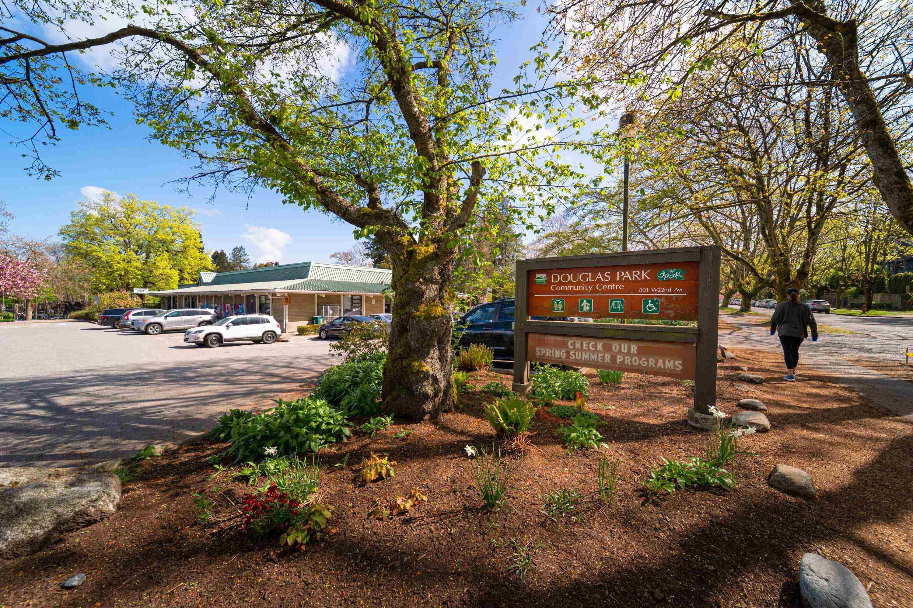 840 22Nd Avenue W, Vancouver, BC