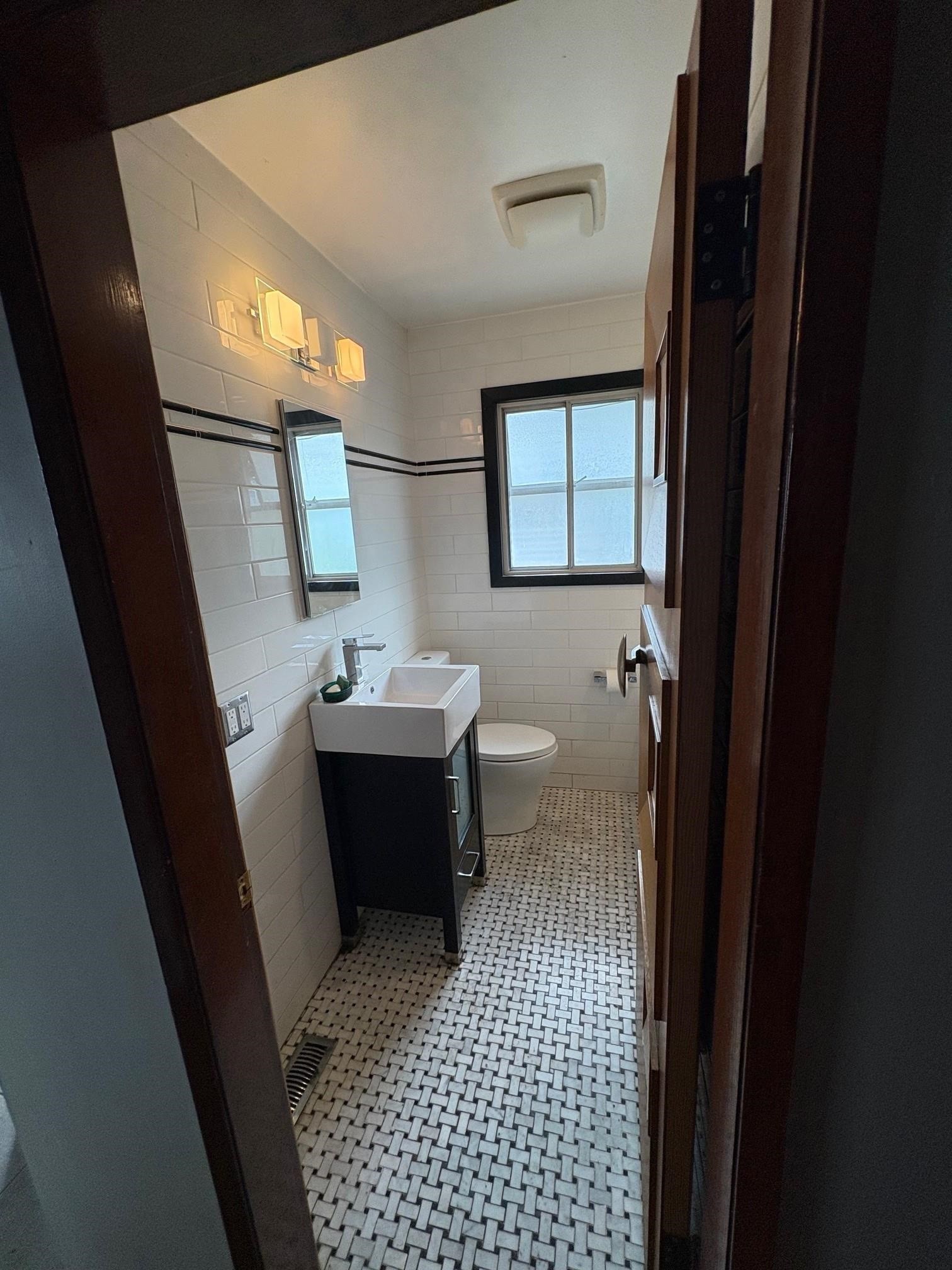 2274 Mclean Drive, Vancouver, BC