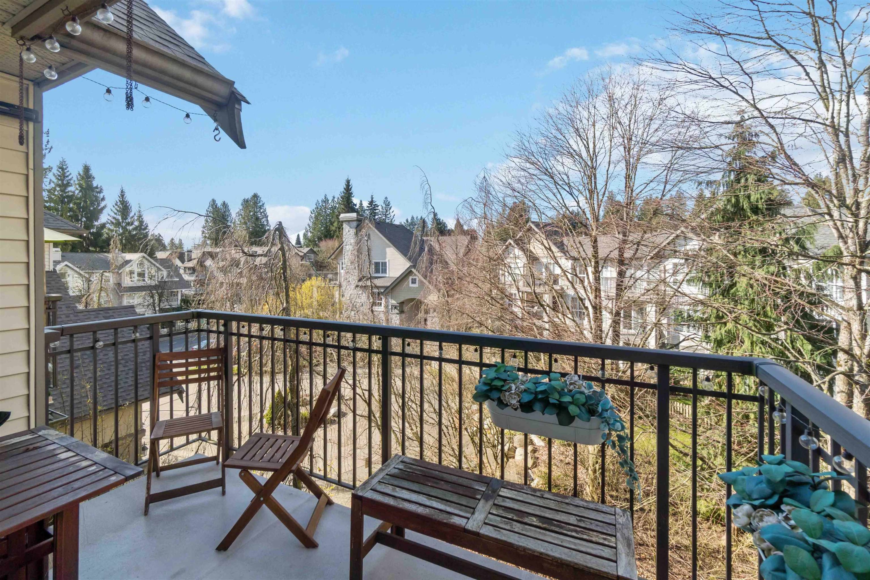 406-1150 29Th Street E, North Vancouver, BC