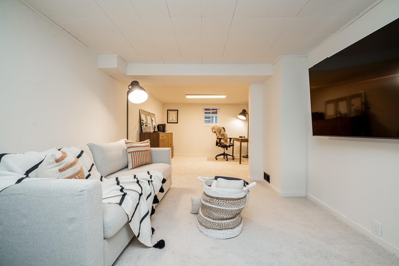 134 40Th Avenue W, Vancouver, BC
