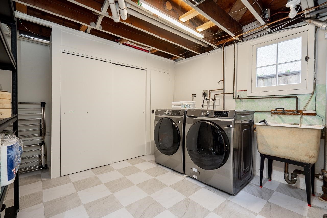 134 40Th Avenue W, Vancouver, BC