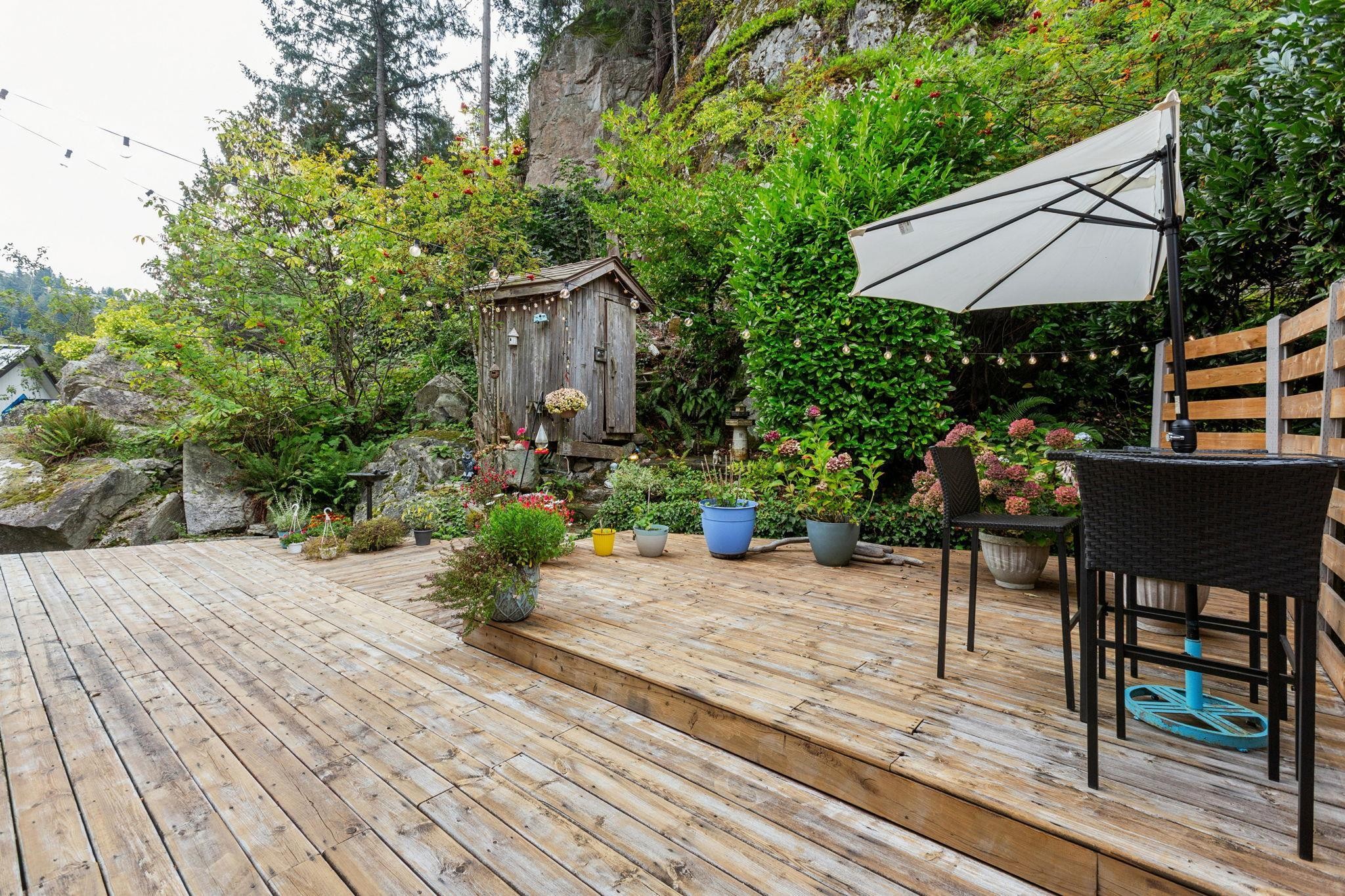 5607 Eagle Harbour Road, West Vancouver, BC
