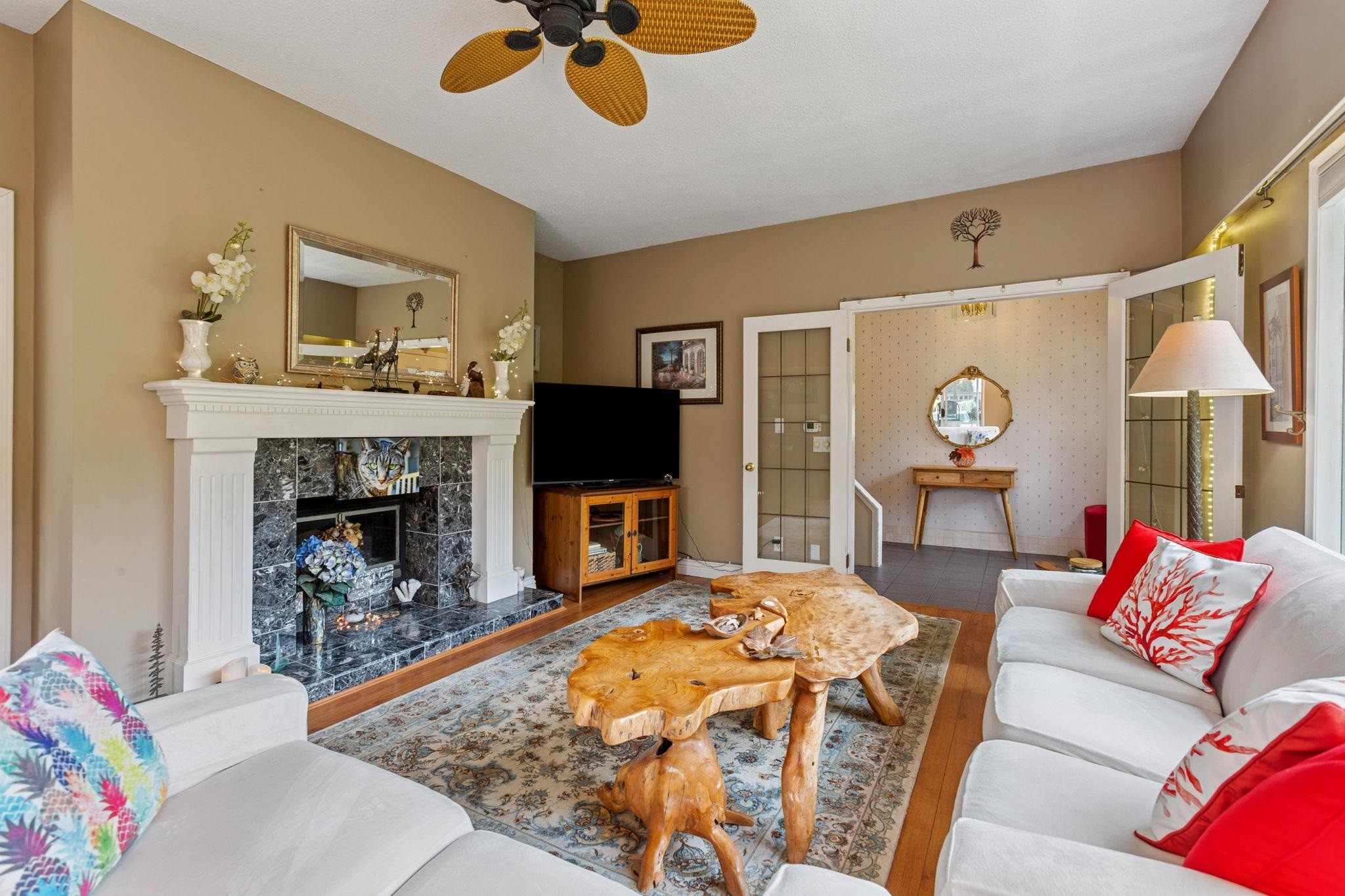 5607 Eagle Harbour Road, West Vancouver, BC