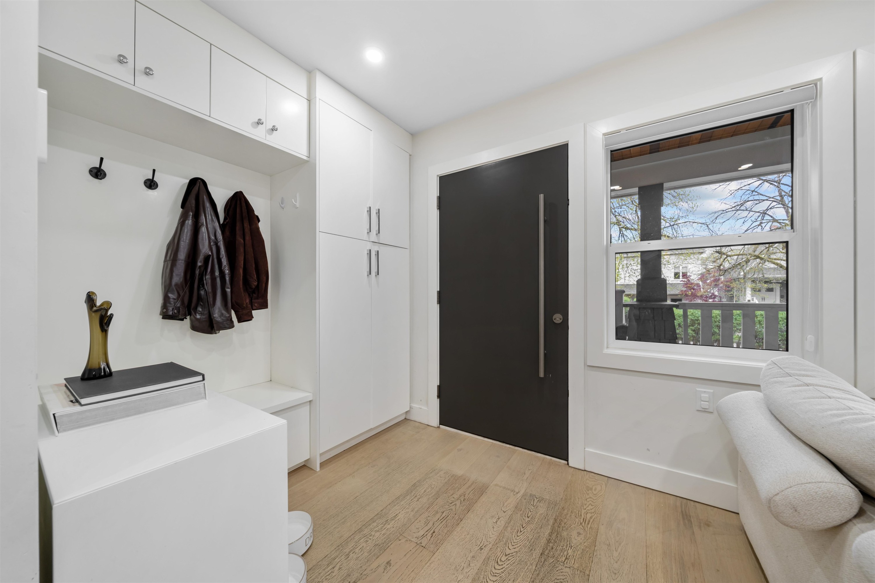 1758 14Th Avenue E, Vancouver, BC