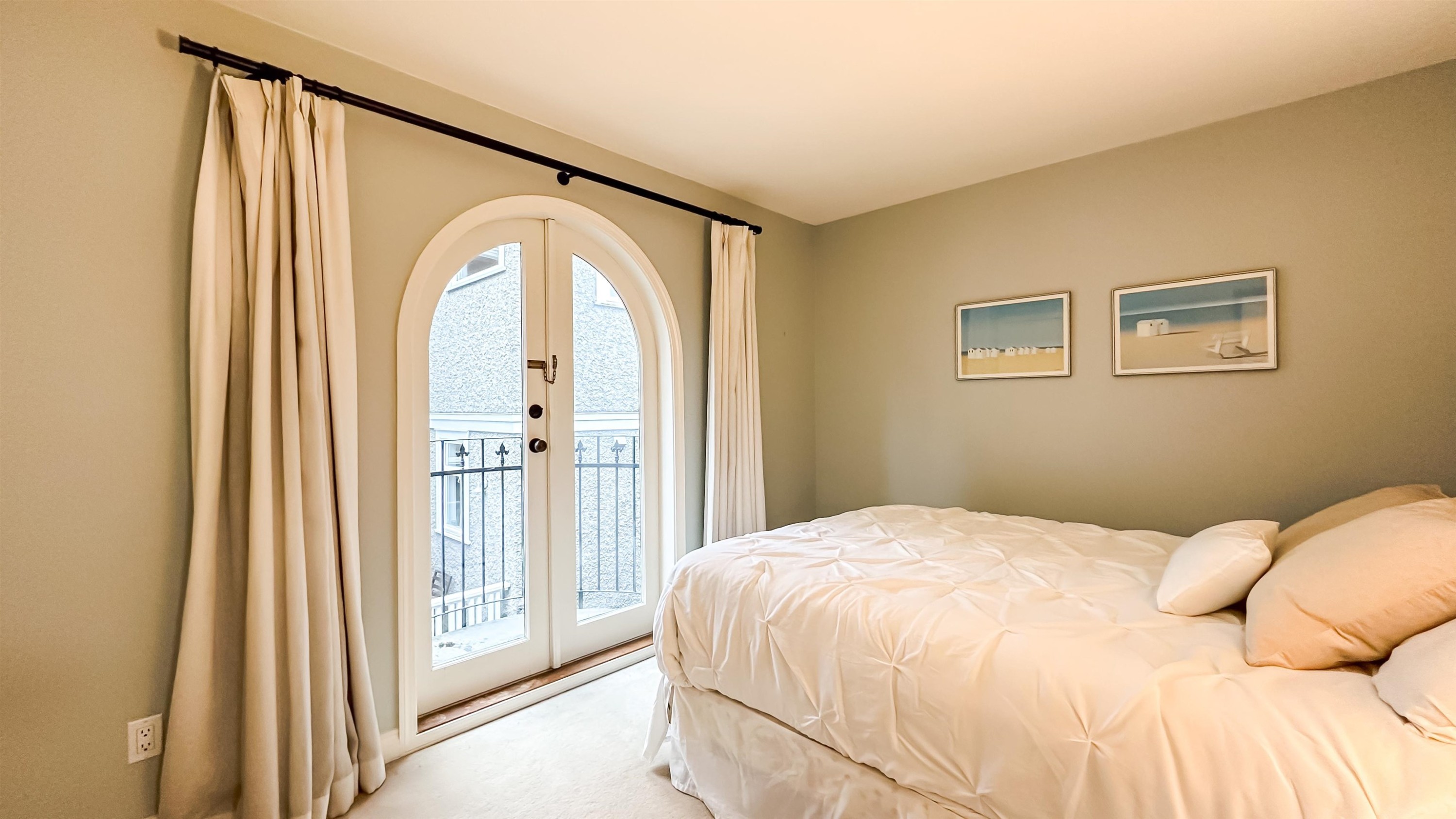 1737 16Th Avenue W, Vancouver, BC