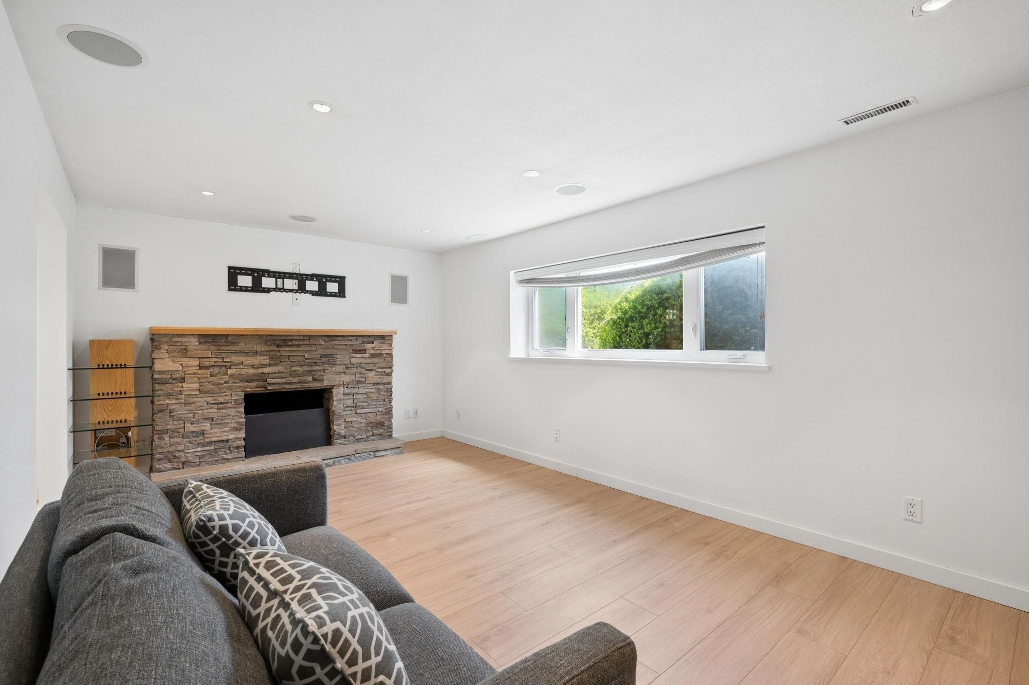 7621 Elliott Street, Vancouver, BC