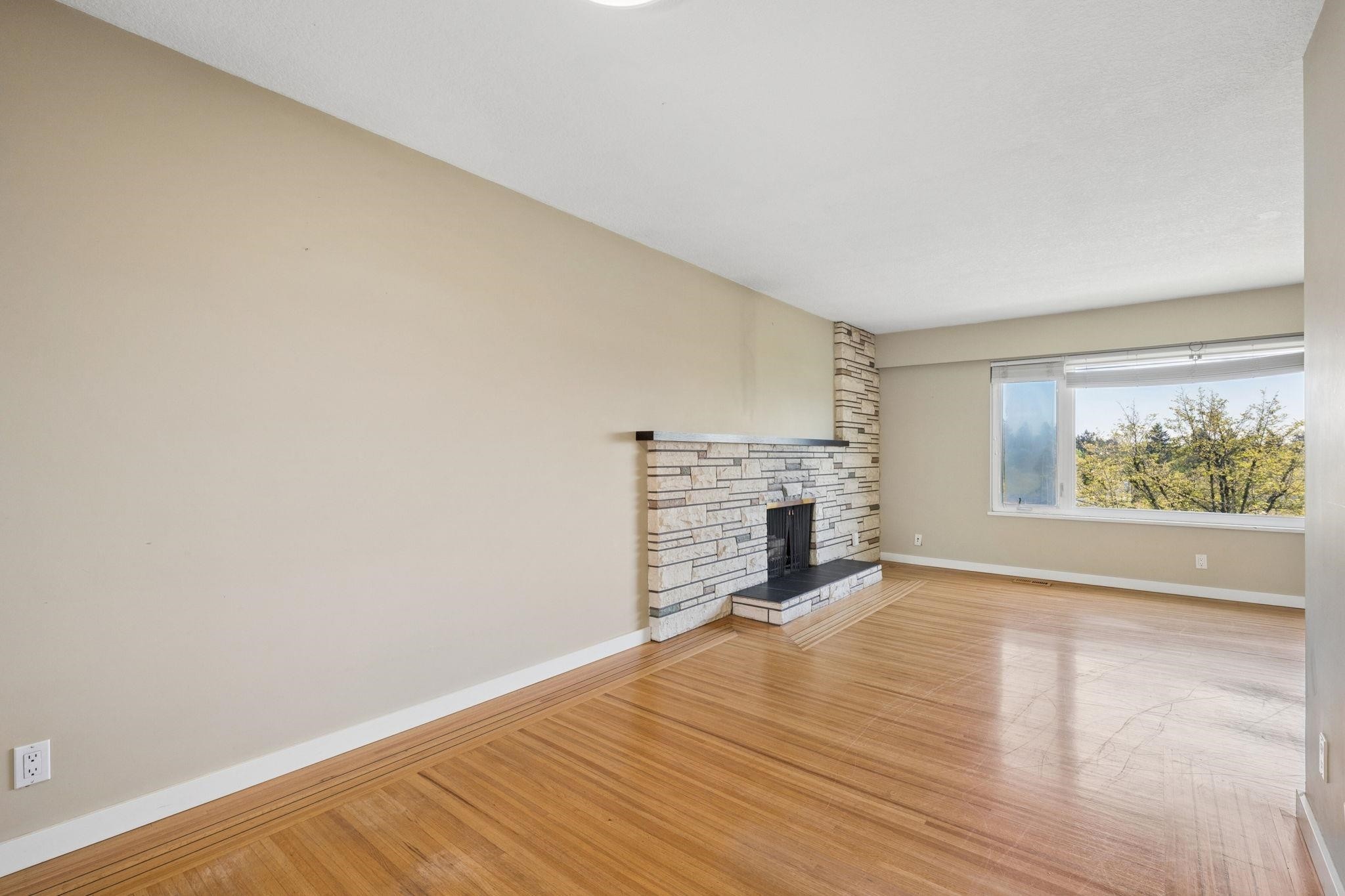 7621 Elliott Street, Vancouver, BC
