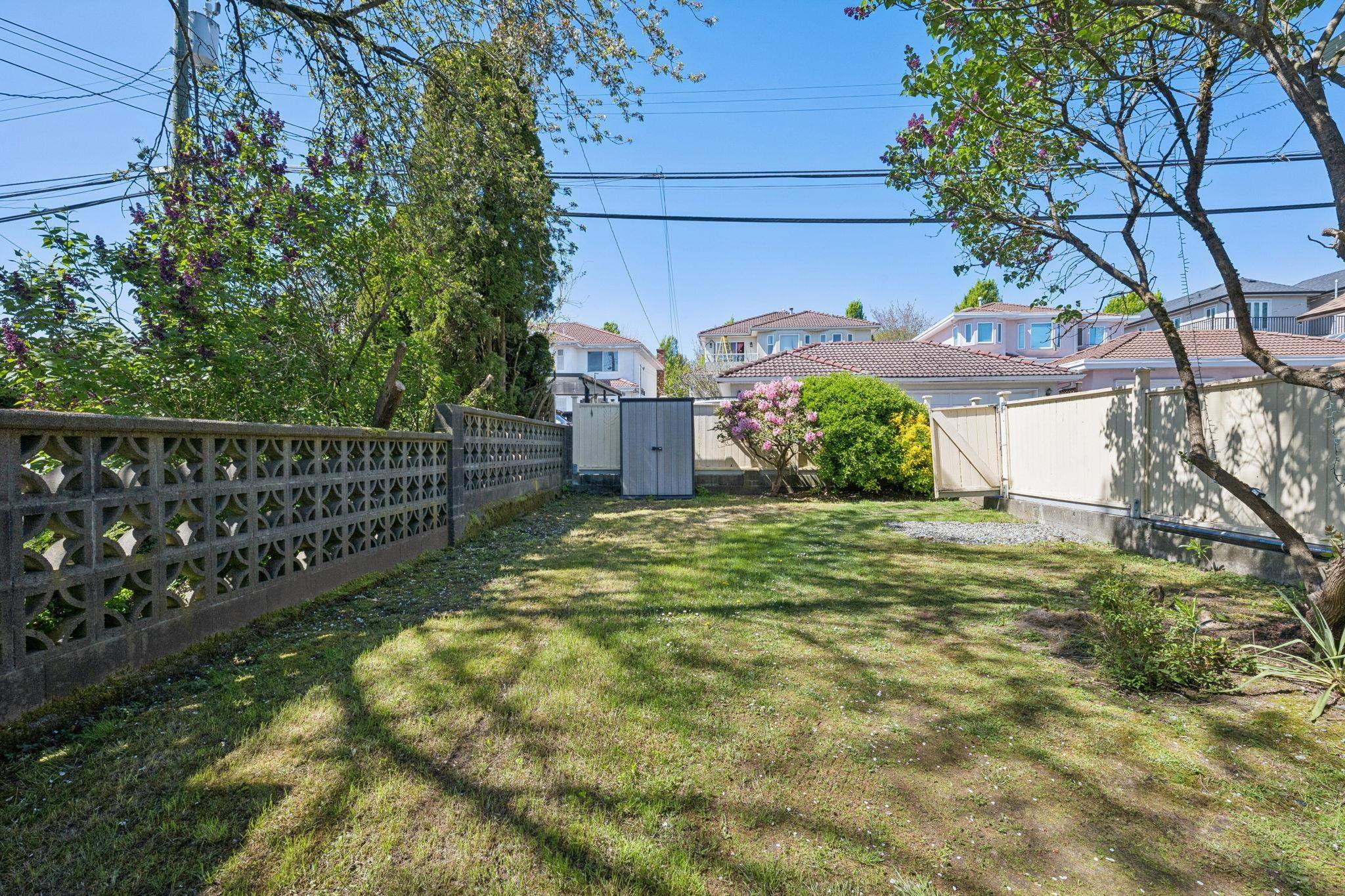 7621 Elliott Street, Vancouver, BC