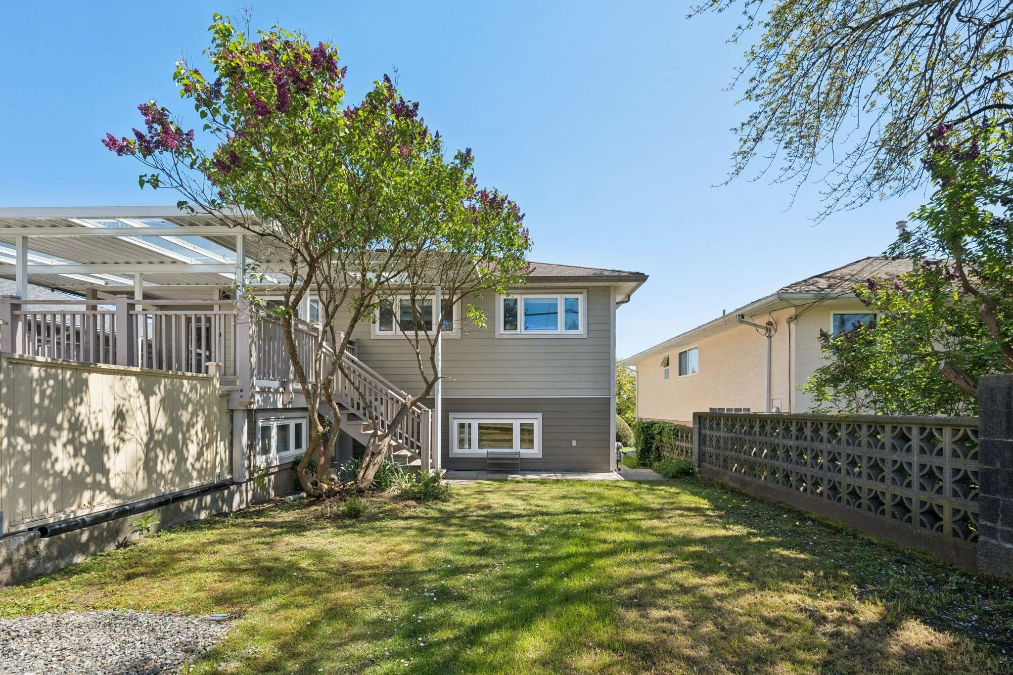 7621 Elliott Street, Vancouver, BC