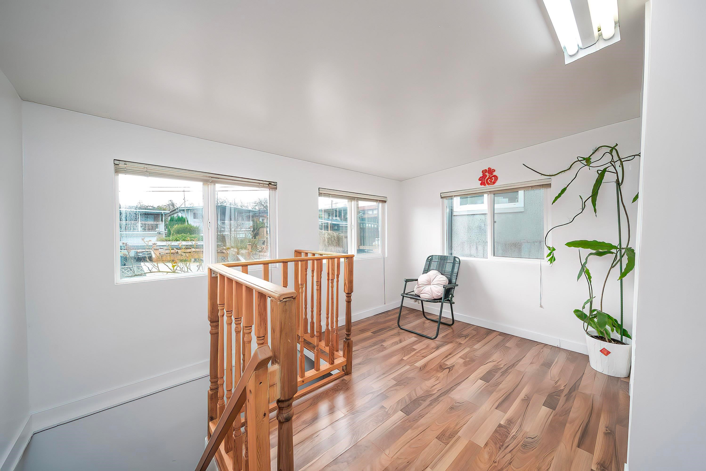 3134 1St Avenue E, Vancouver, BC