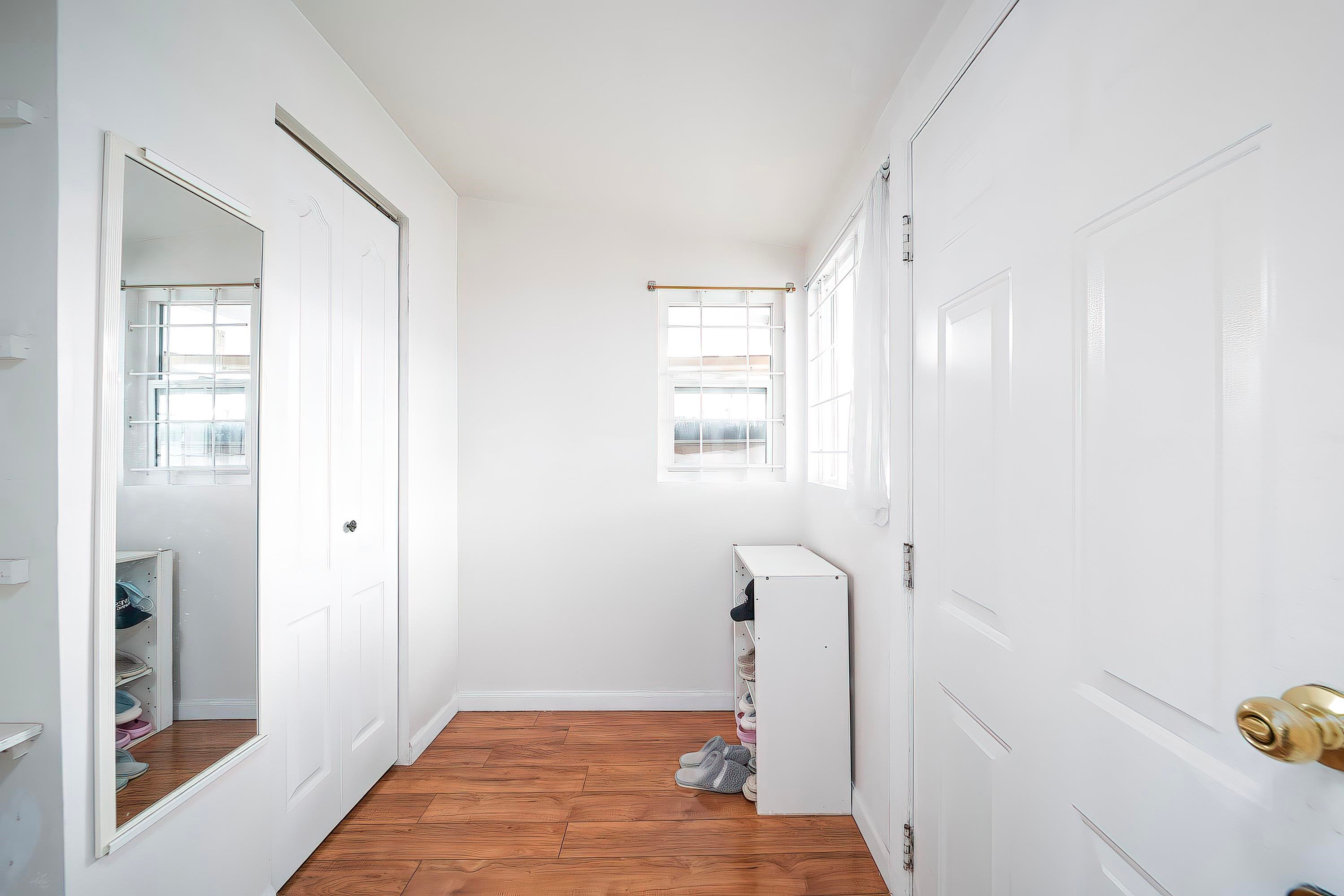 3134 1St Avenue E, Vancouver, BC