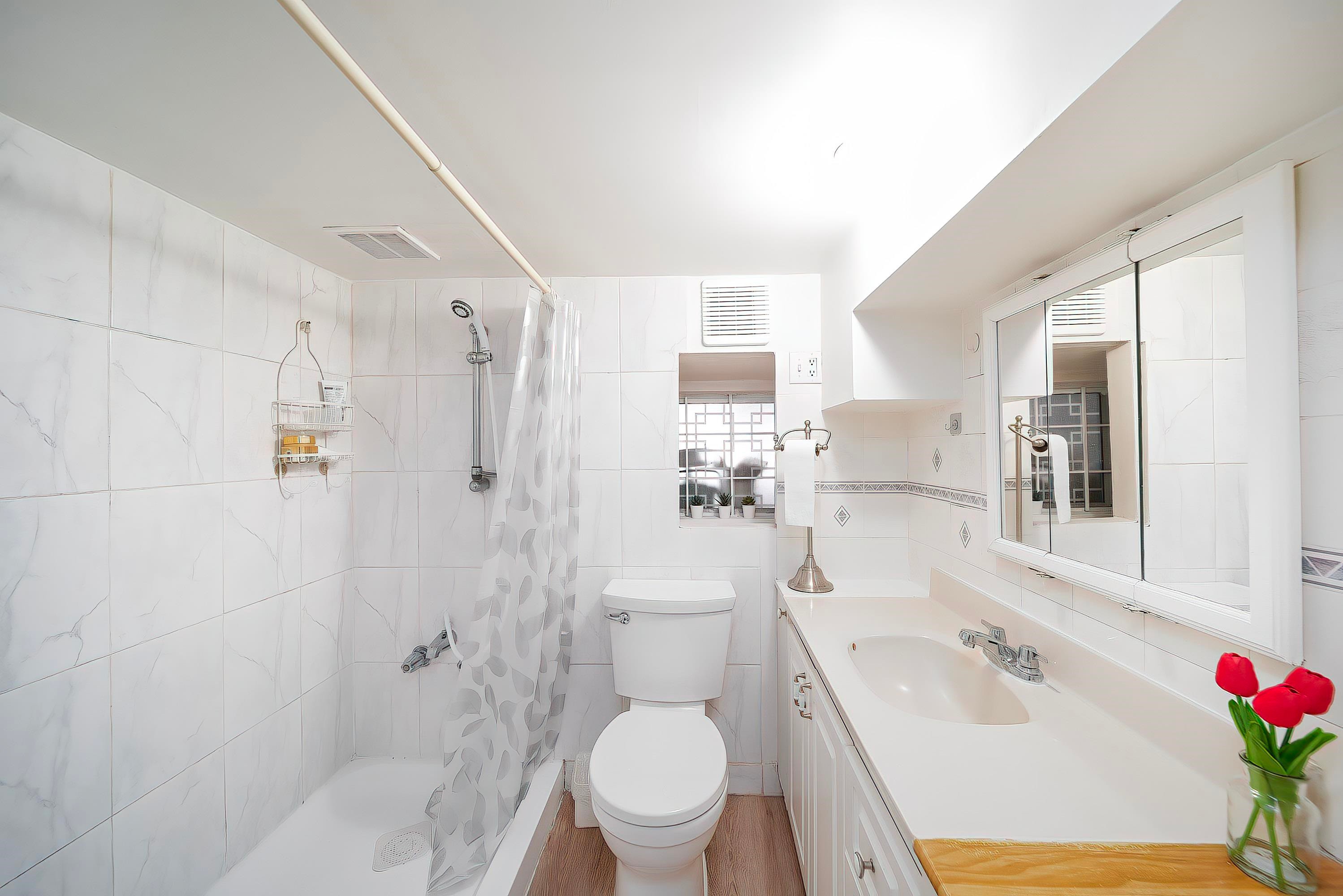 3134 1St Avenue E, Vancouver, BC