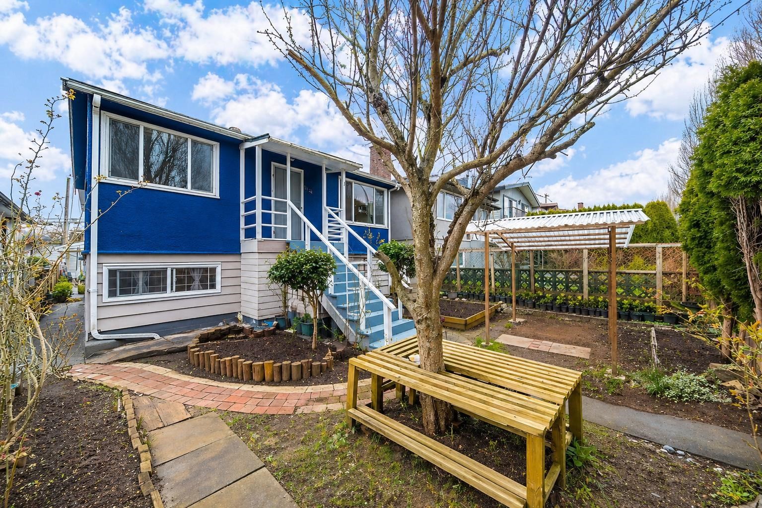 3134 1St Avenue E, Vancouver, BC