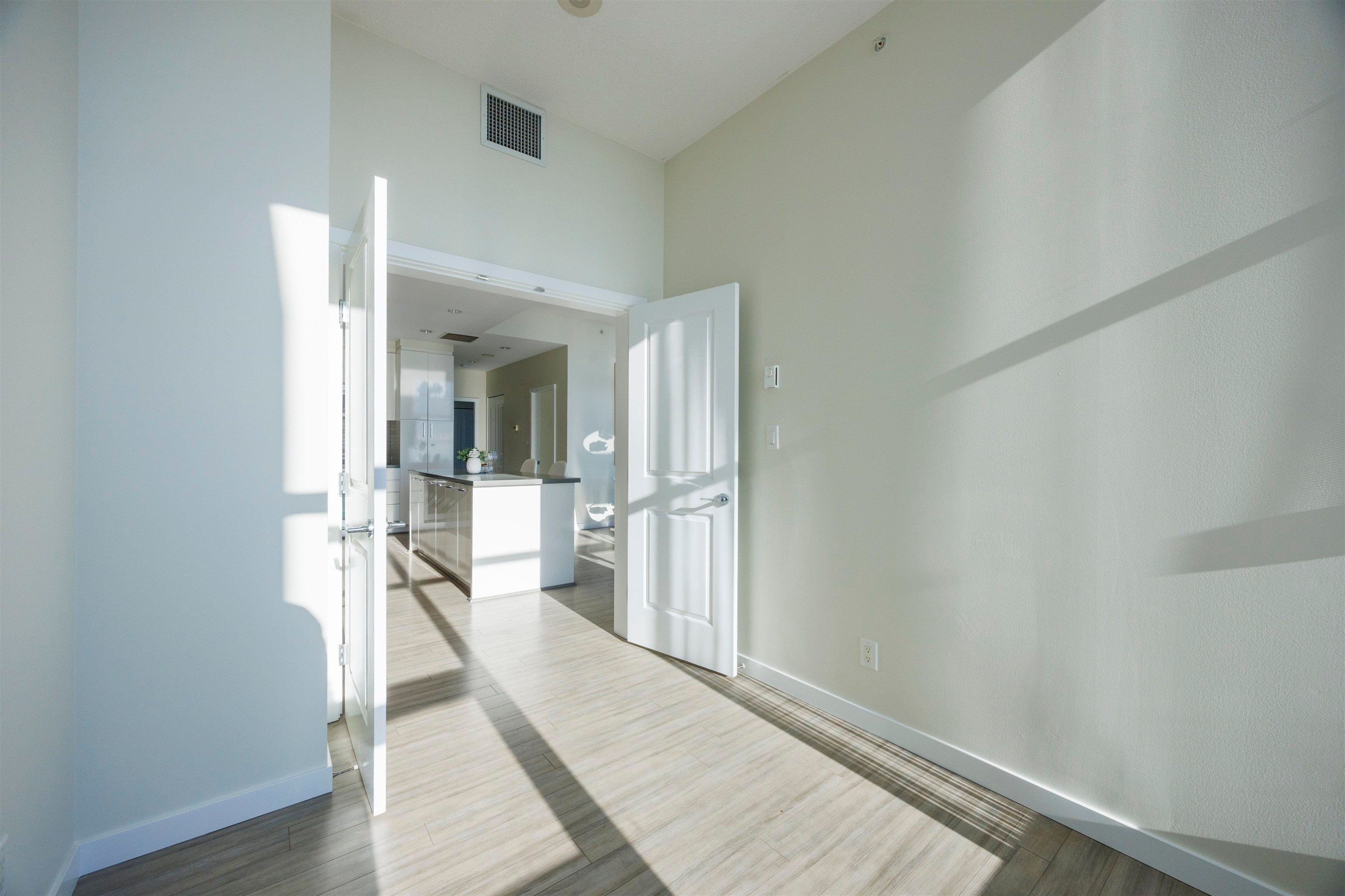 4203-4880 Bennett Street, Burnaby, BC