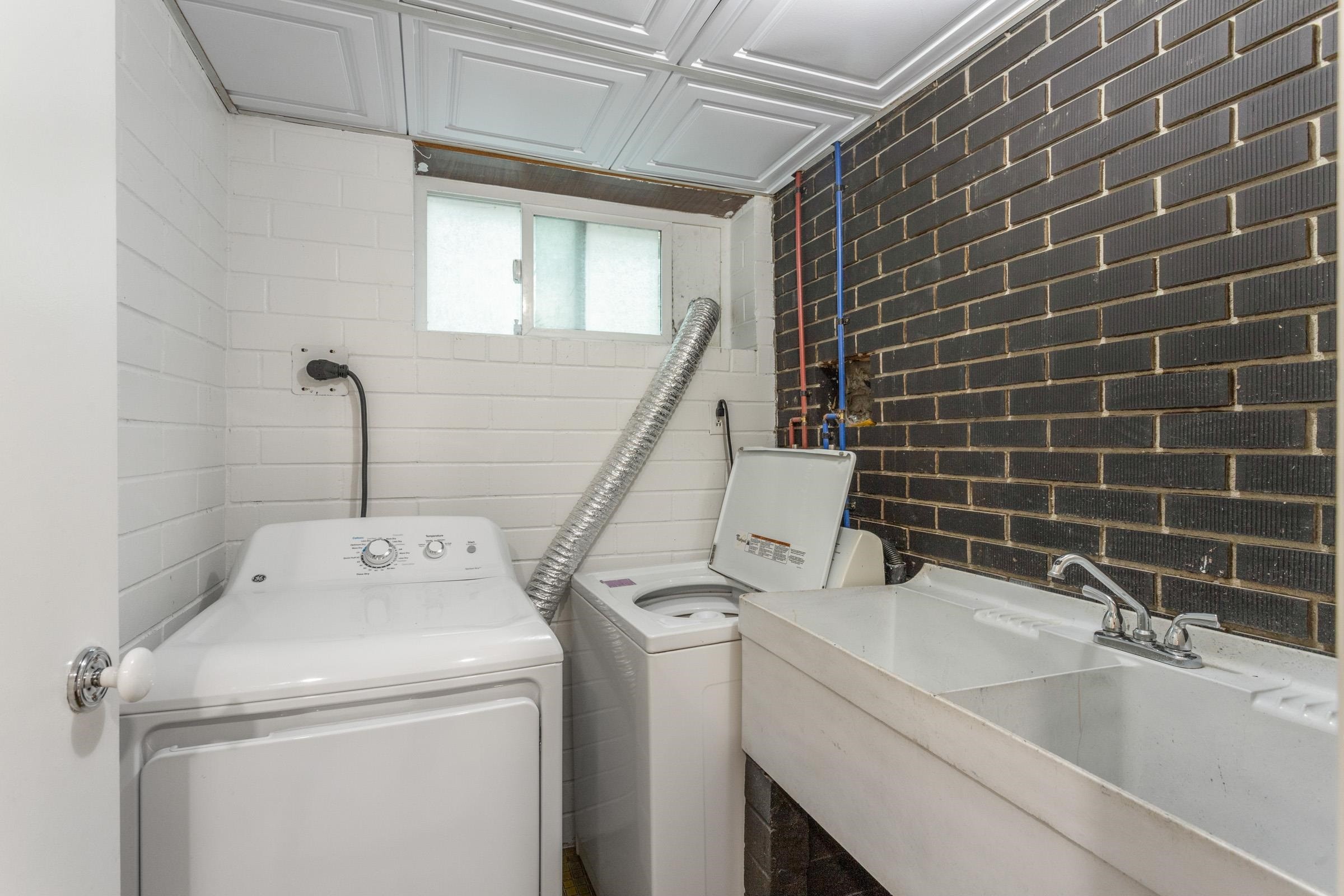 3951 William Street, Burnaby, BC