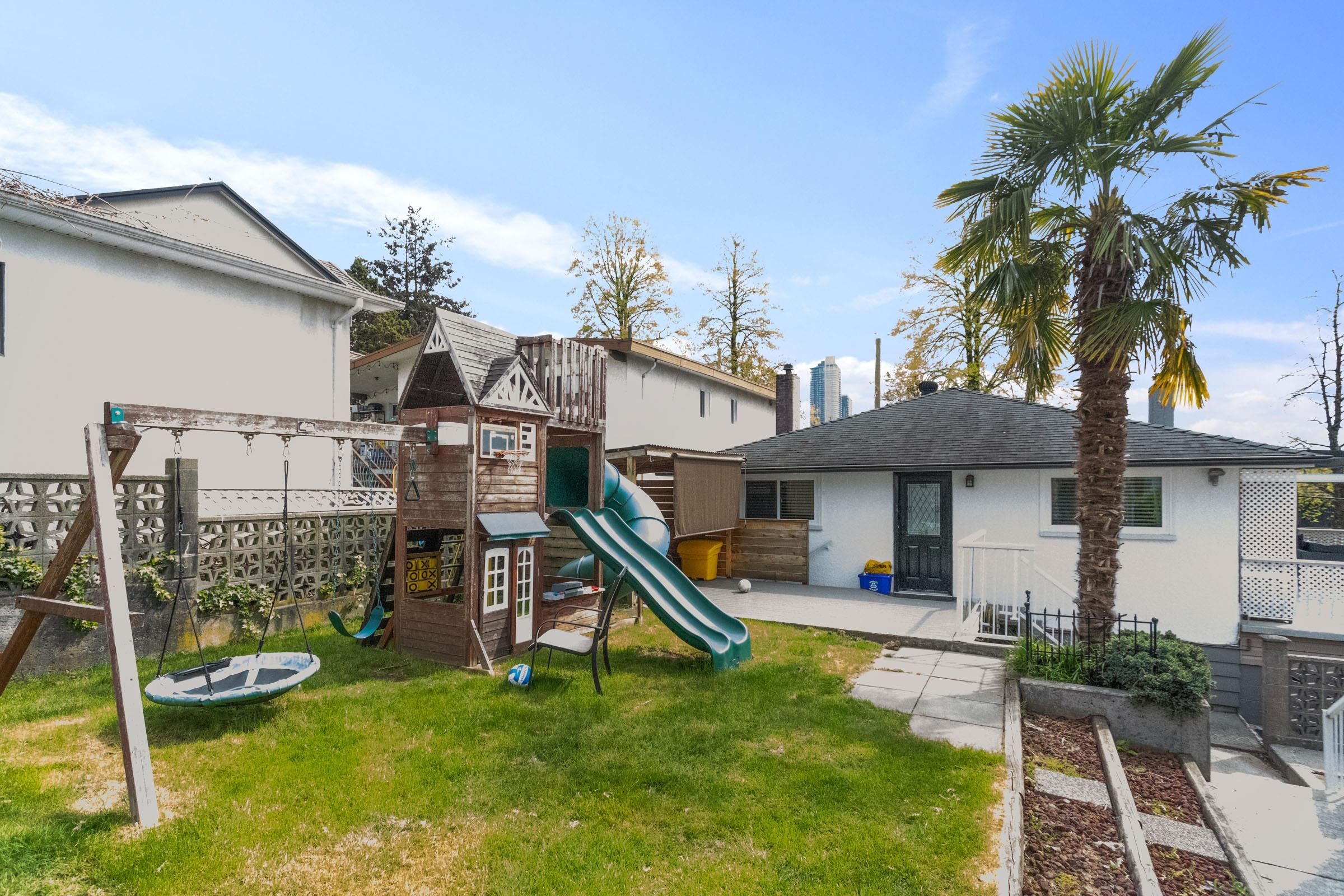 3951 William Street, Burnaby, BC