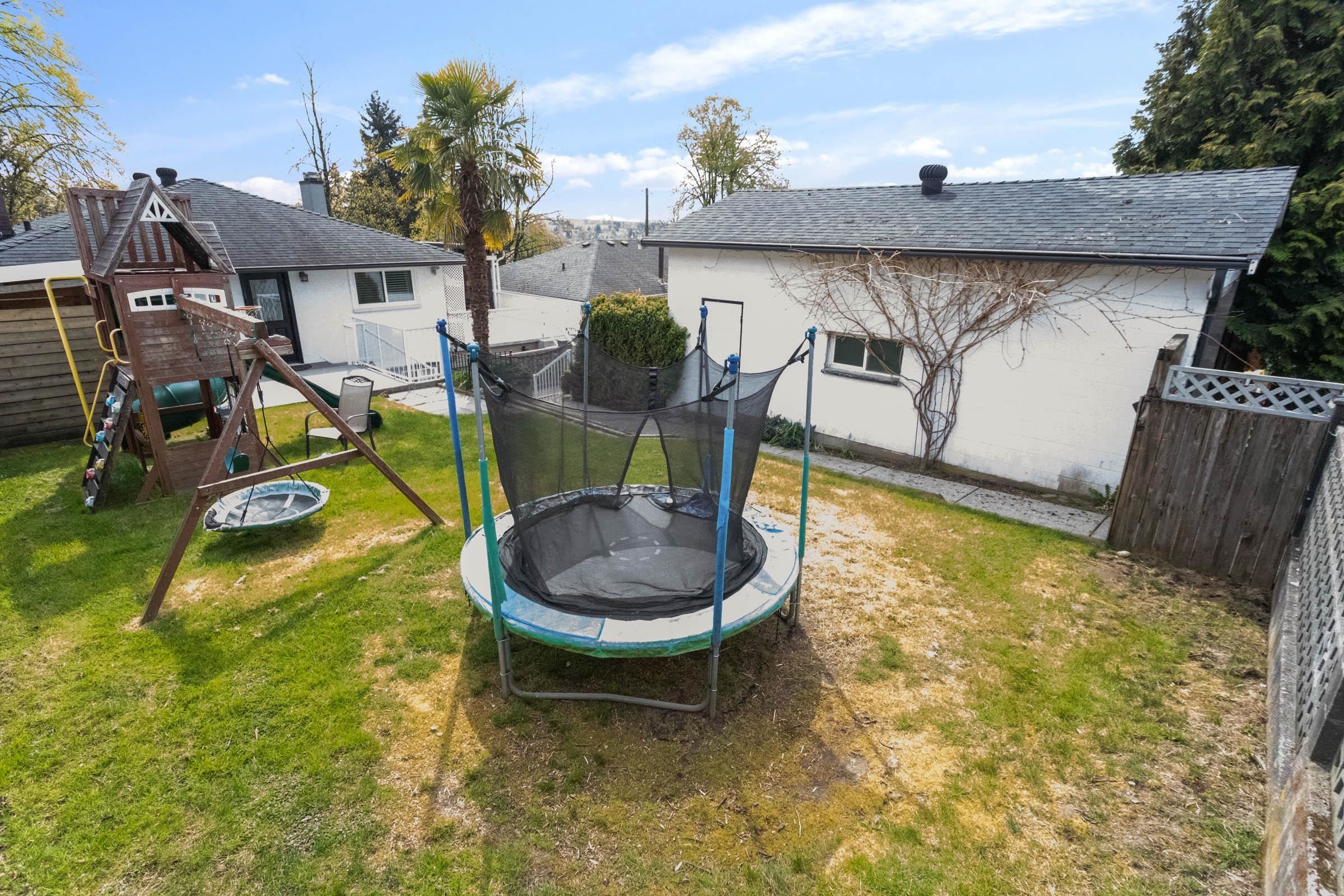 3951 William Street, Burnaby, BC