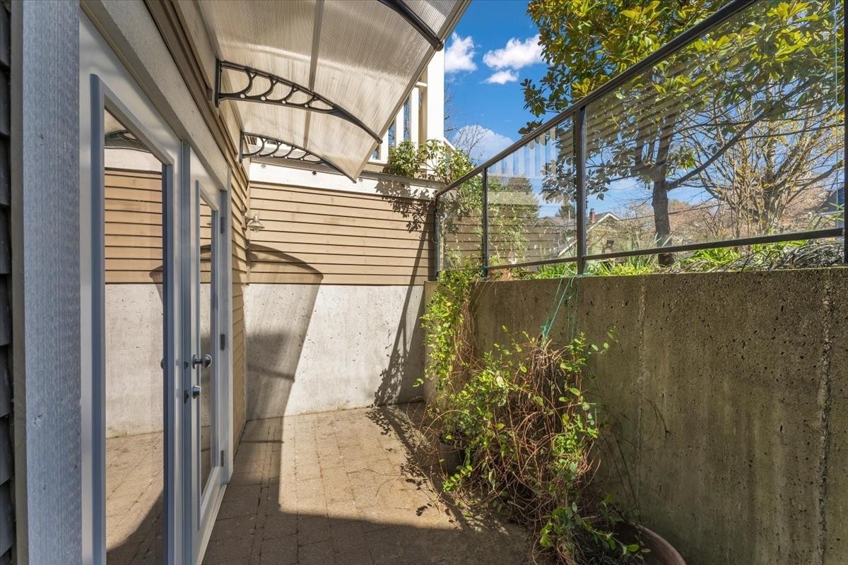 2301 Stephens Street, Vancouver, BC