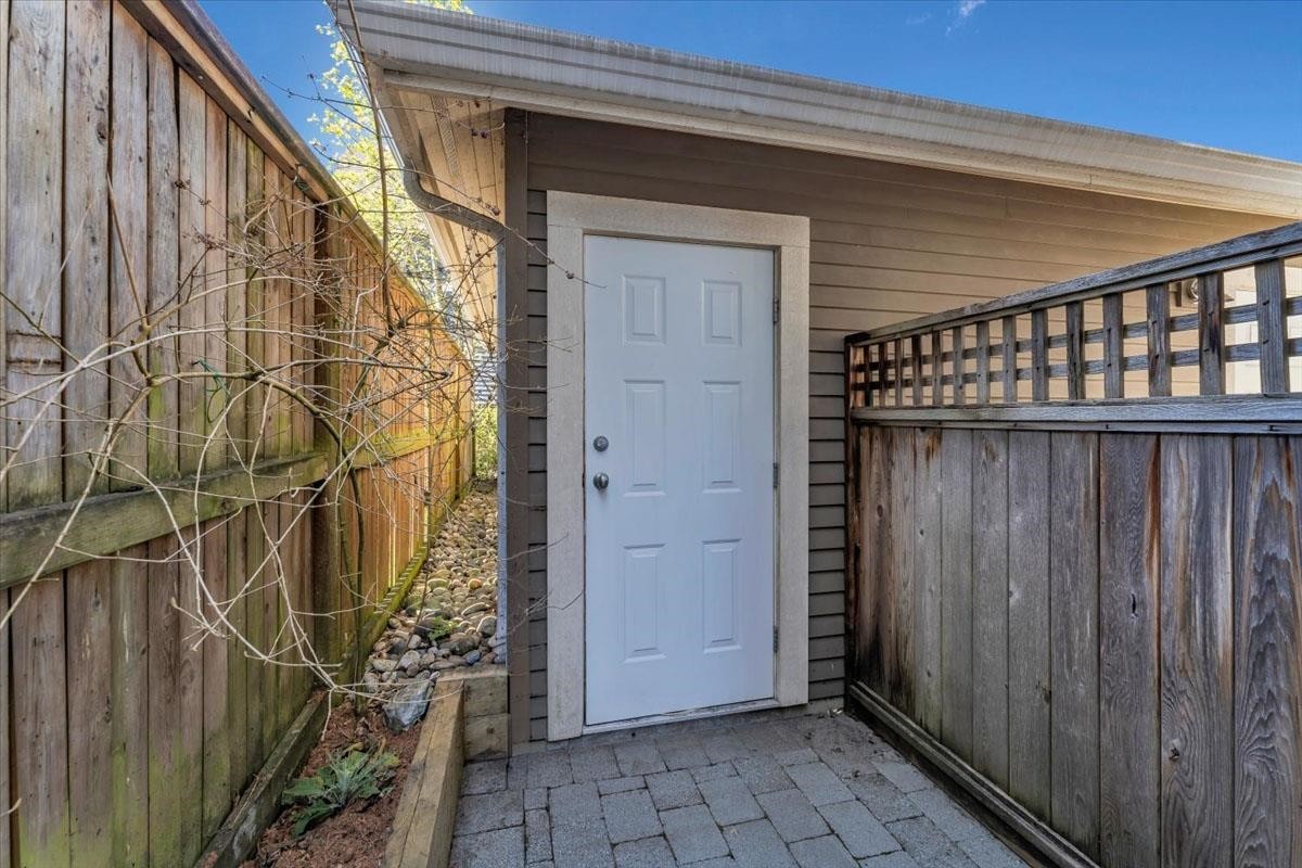 2301 Stephens Street, Vancouver, BC