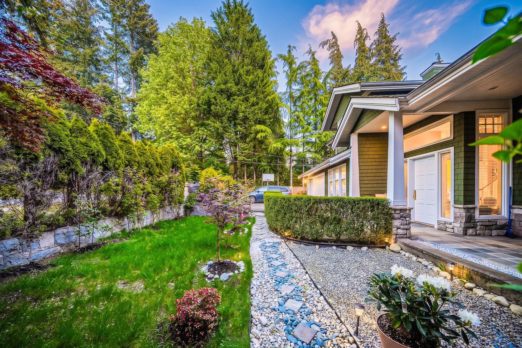 550 Keith Road, West Vancouver, BC