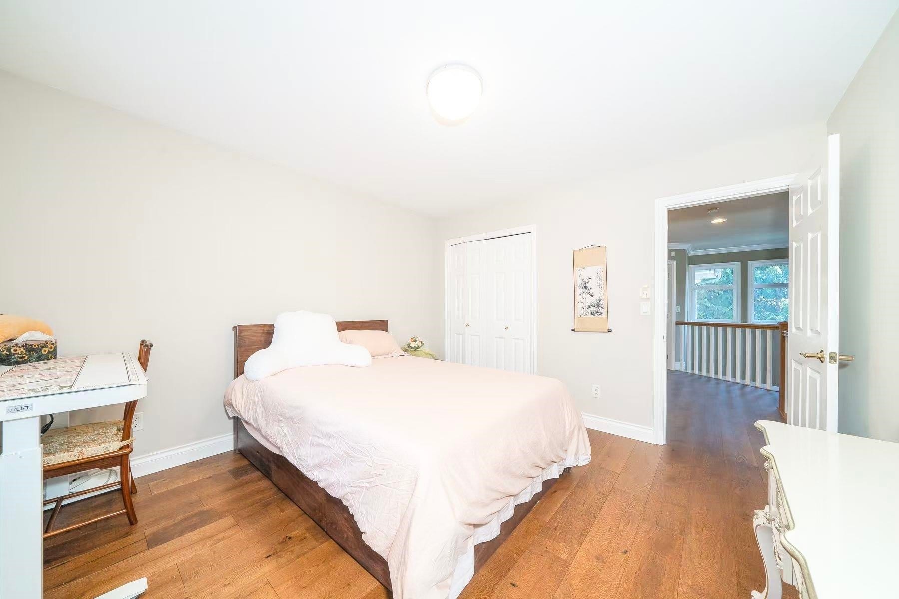 550 Keith Road, West Vancouver, BC