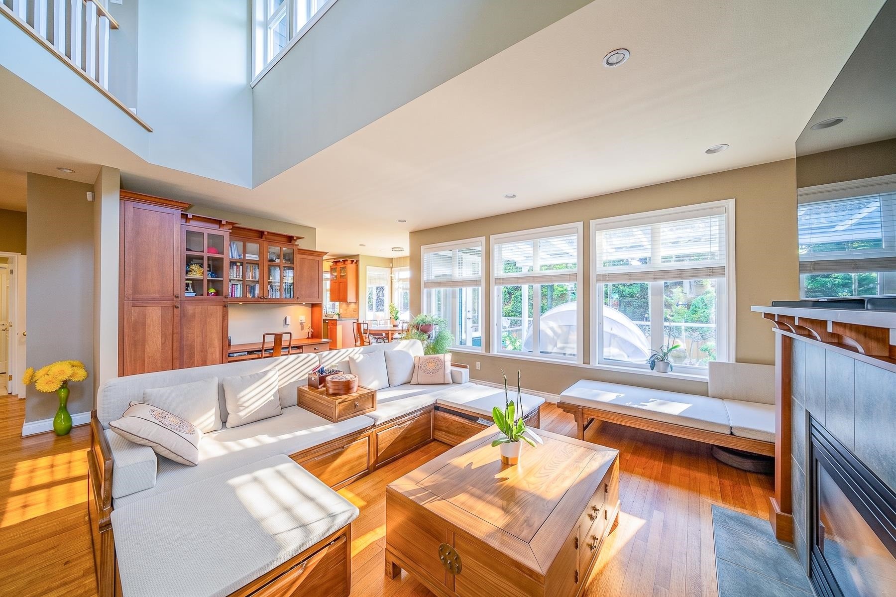 550 Keith Road, West Vancouver, BC