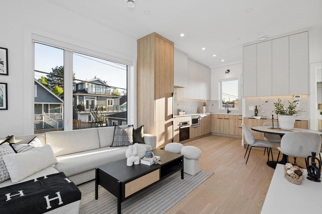 2754 Graveley Street, Vancouver, BC