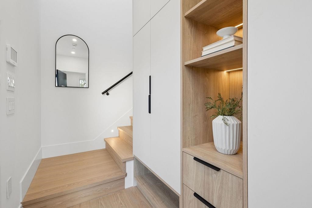 2754 Graveley Street, Vancouver, BC