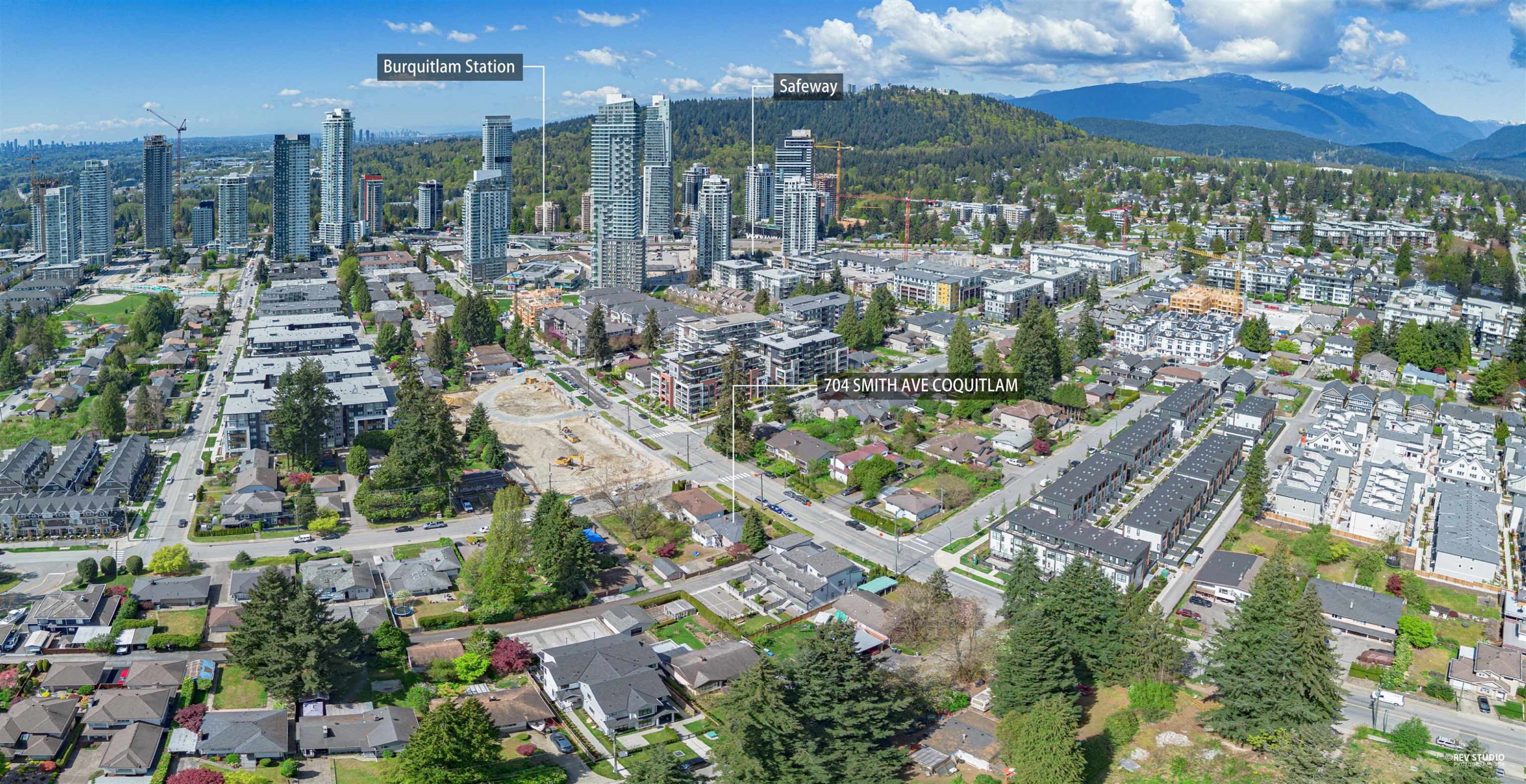 704 Smith Avenue, Coquitlam, BC