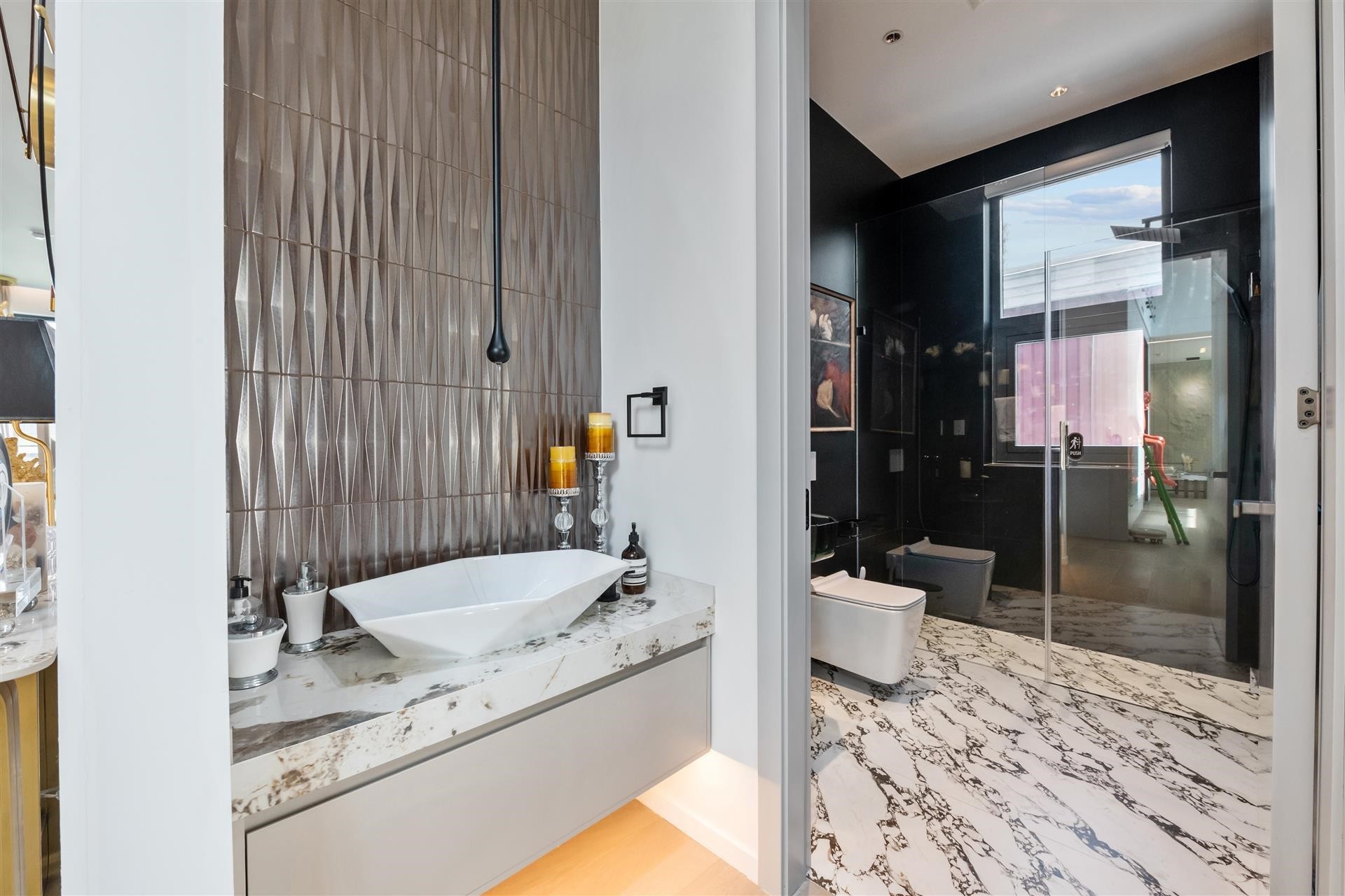 3823 51St Avenue W, Vancouver, BC