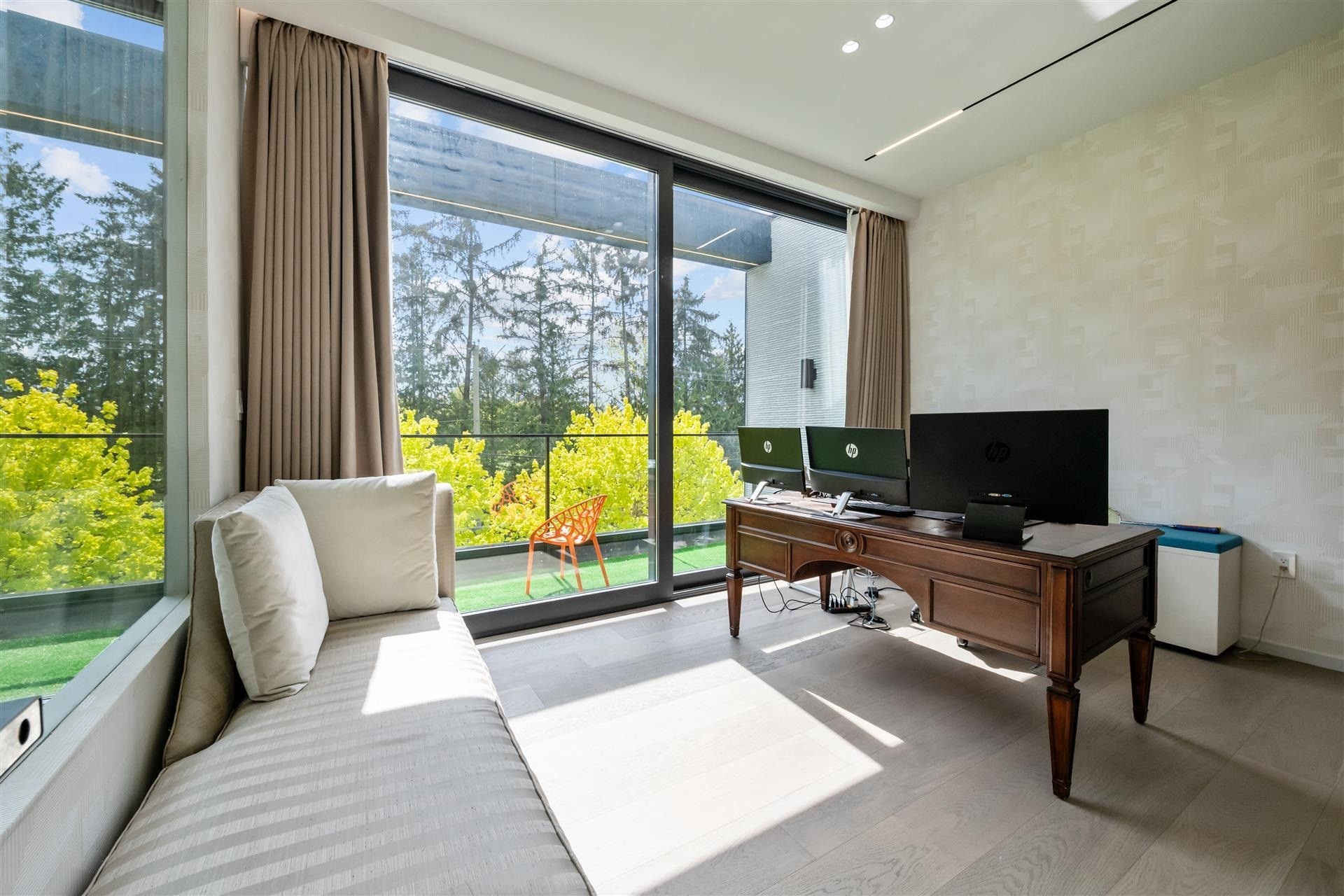 3823 51St Avenue W, Vancouver, BC