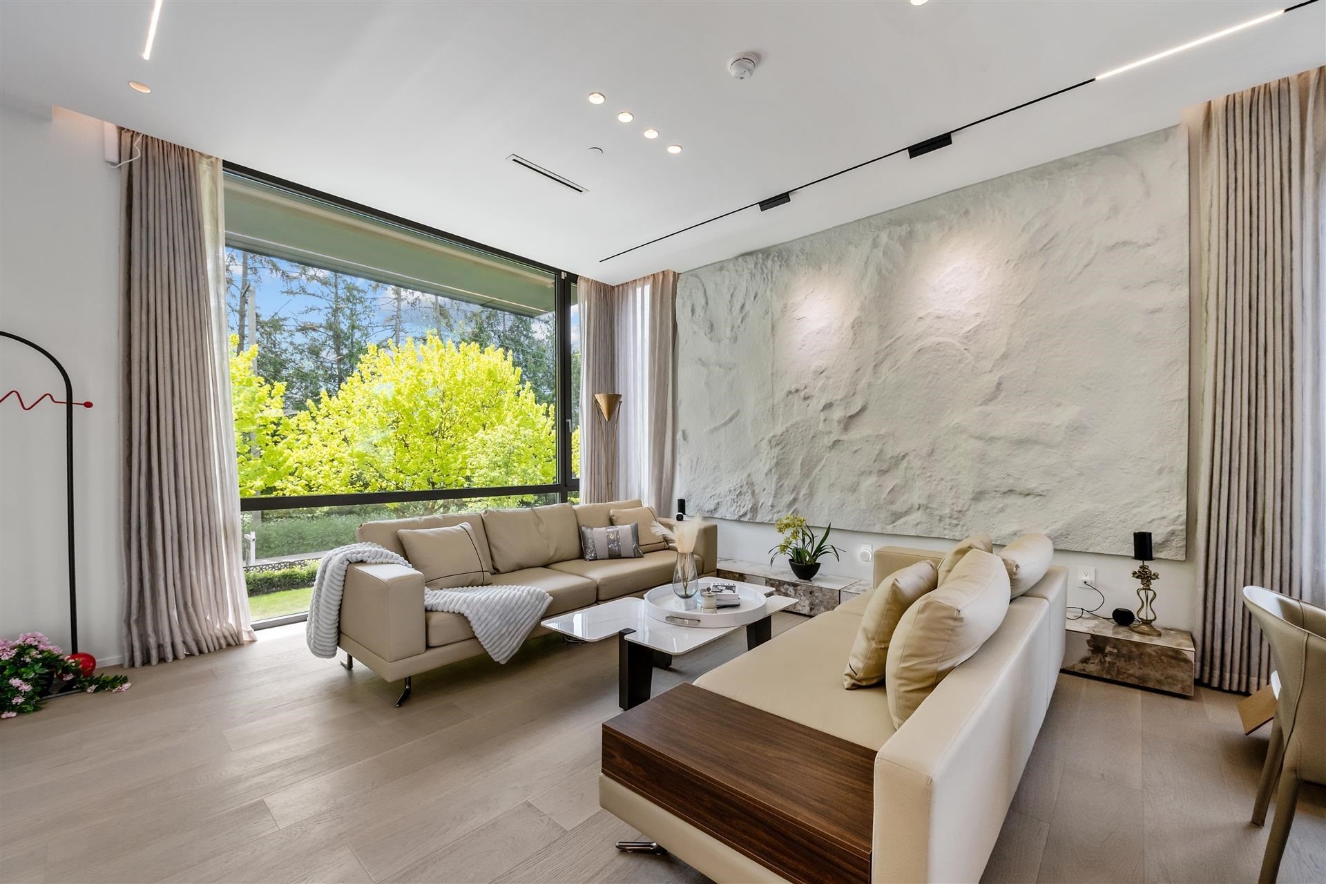 3823 51St Avenue W, Vancouver, BC