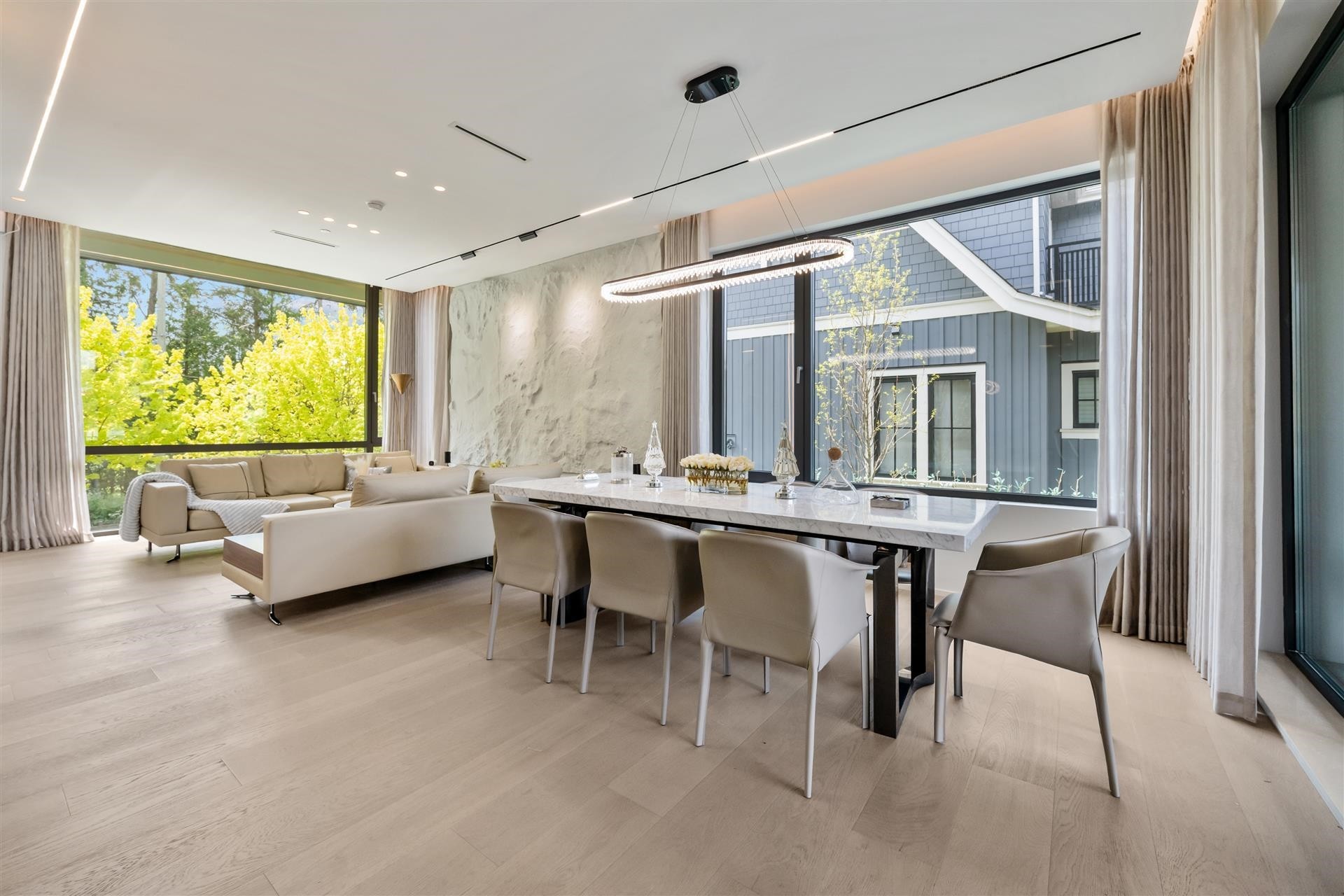 3823 51St Avenue W, Vancouver, BC