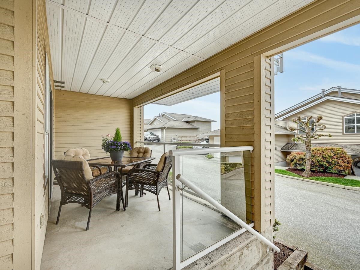1144 Clerihue Road, Port Coquitlam, BC