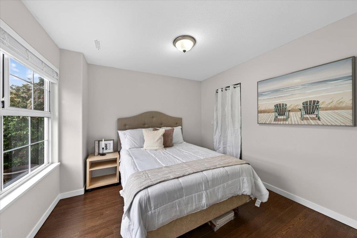 1422 Hockaday Street, Coquitlam, BC