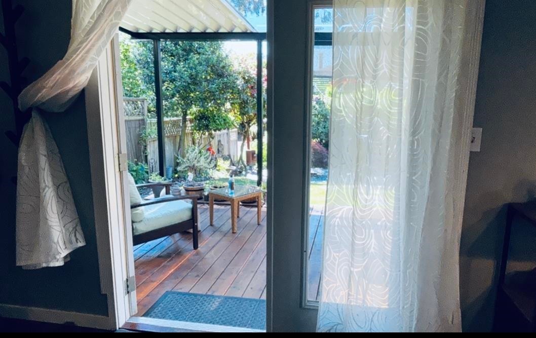 3358 Jervis Street, Port Coquitlam, BC - Indoor Photo Showing Other Room