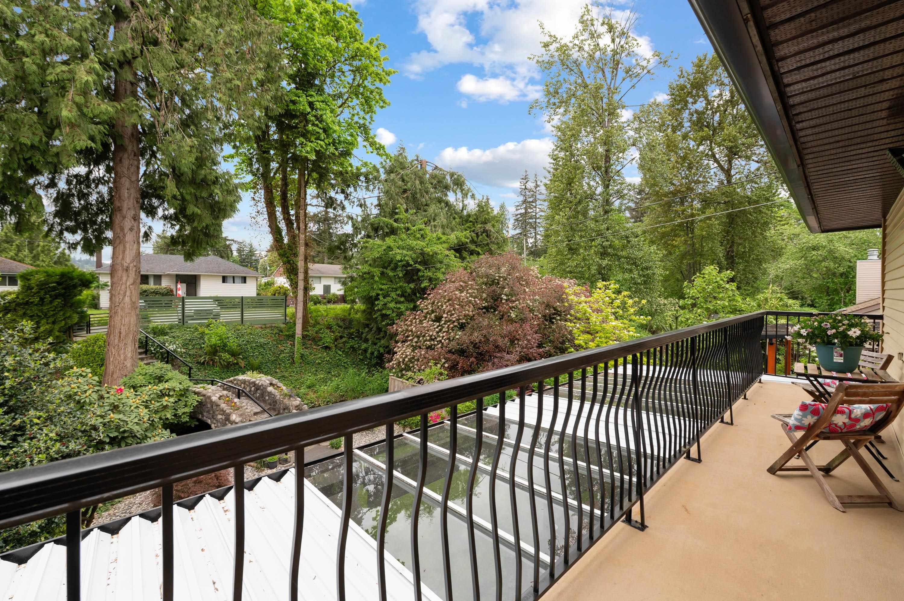 3358 Jervis Street, Port Coquitlam, BC - Outdoor With Exterior