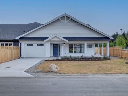 808 Gerussi Lane Gibsons, BC V0N 1V7