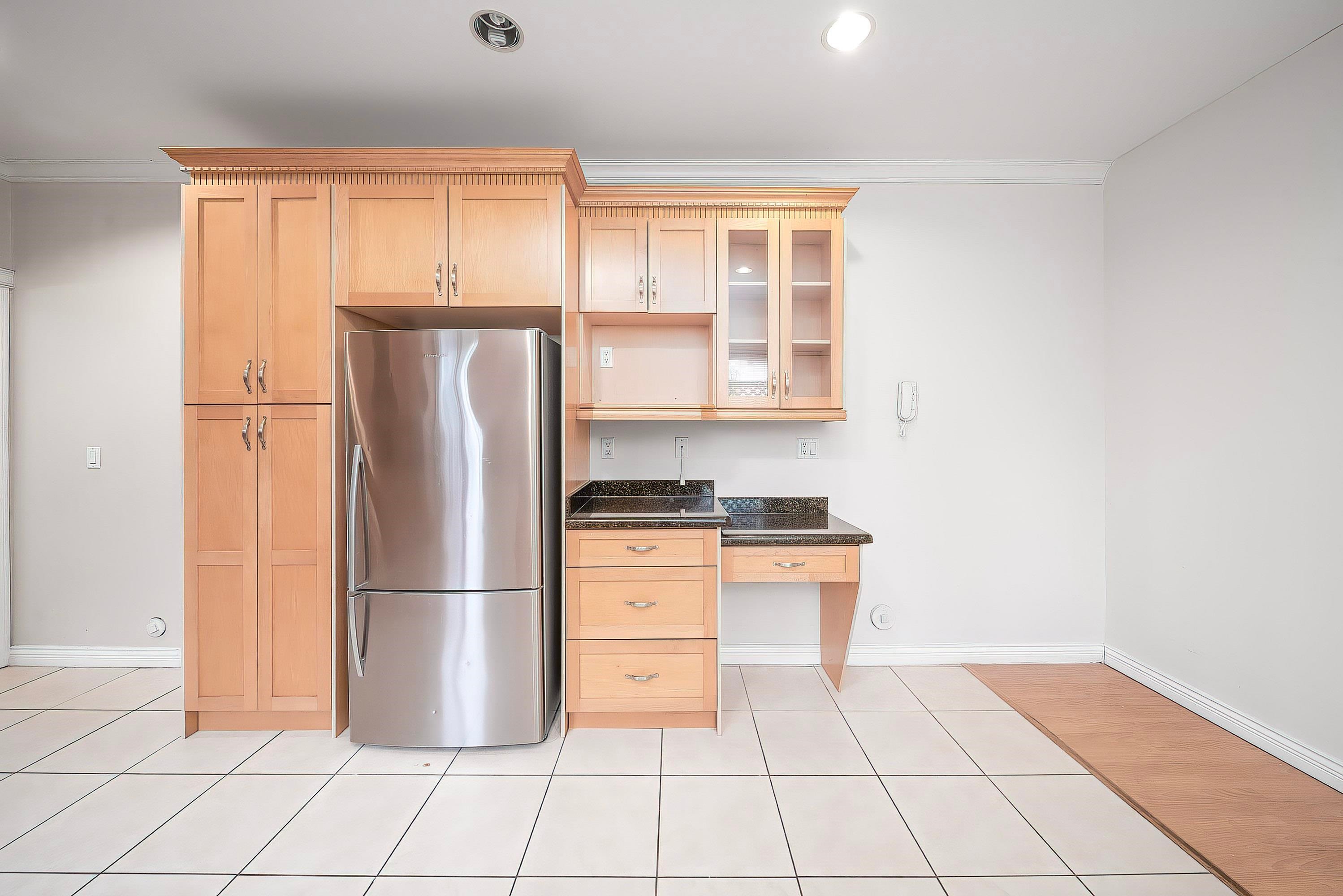 7431 14Th Avenue, Burnaby, BC