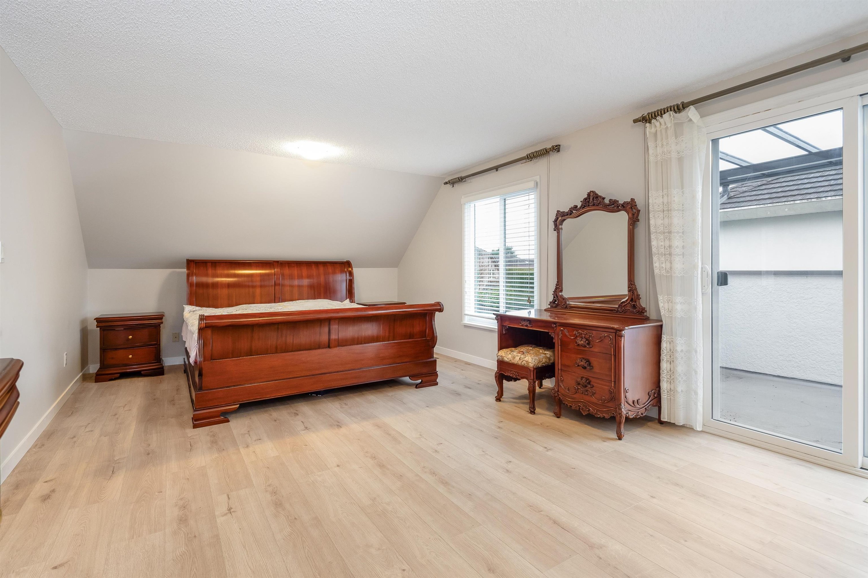 7720 No. 1 Road, Richmond, BC